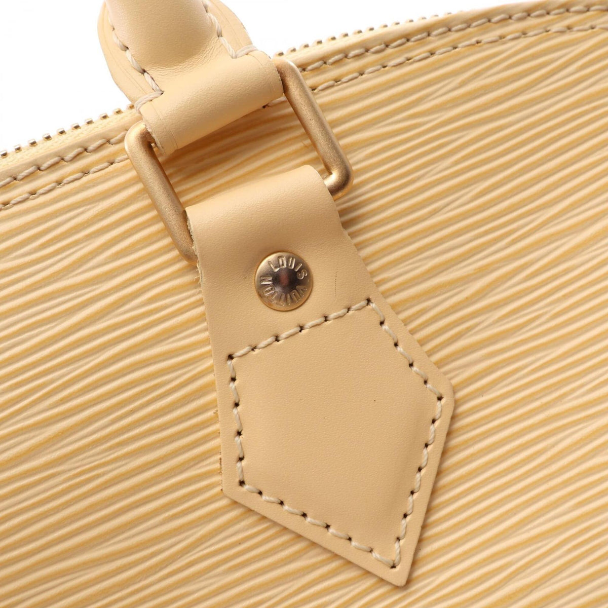 Louis Vuitton Ivory Epi Leather Handbag (Pre-Owned)