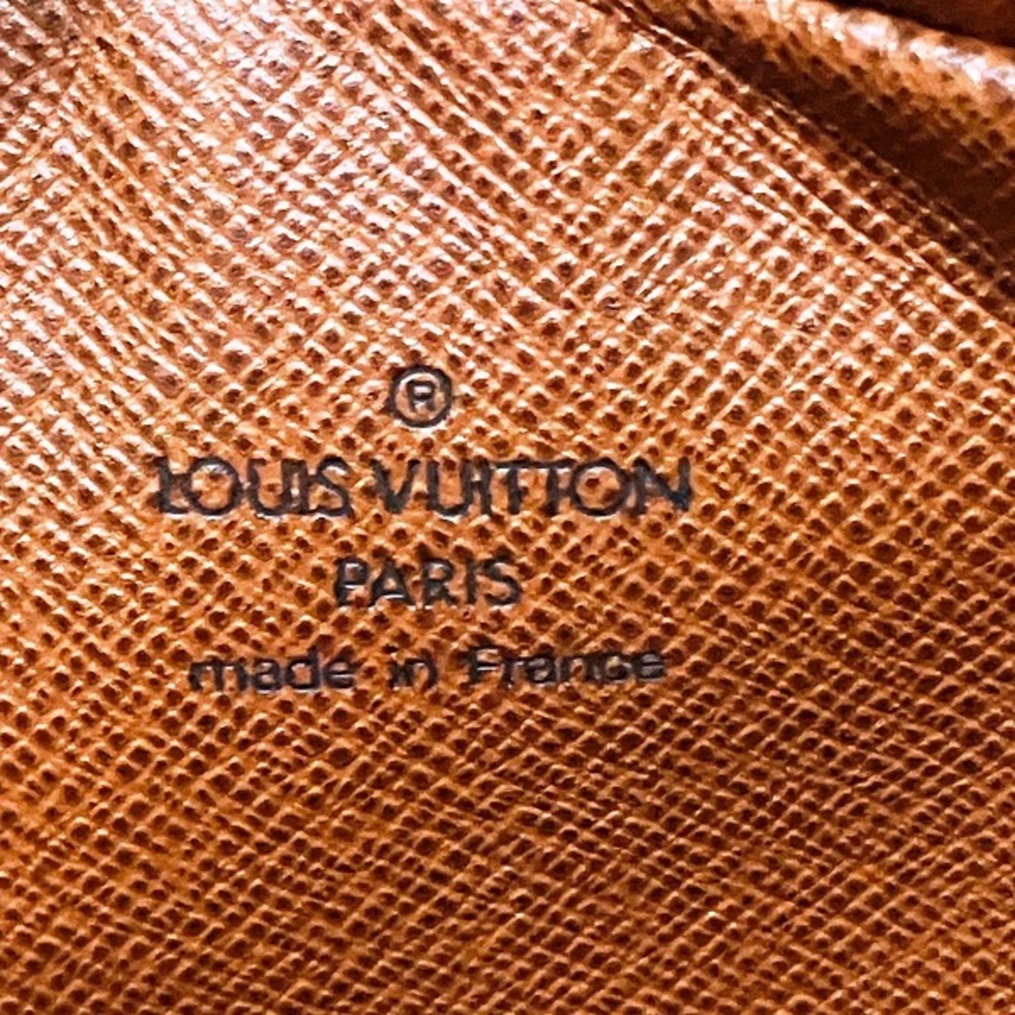 Louis Vuitton Brown Monogram Monogram Shoulder Bag (Pre-Owned)