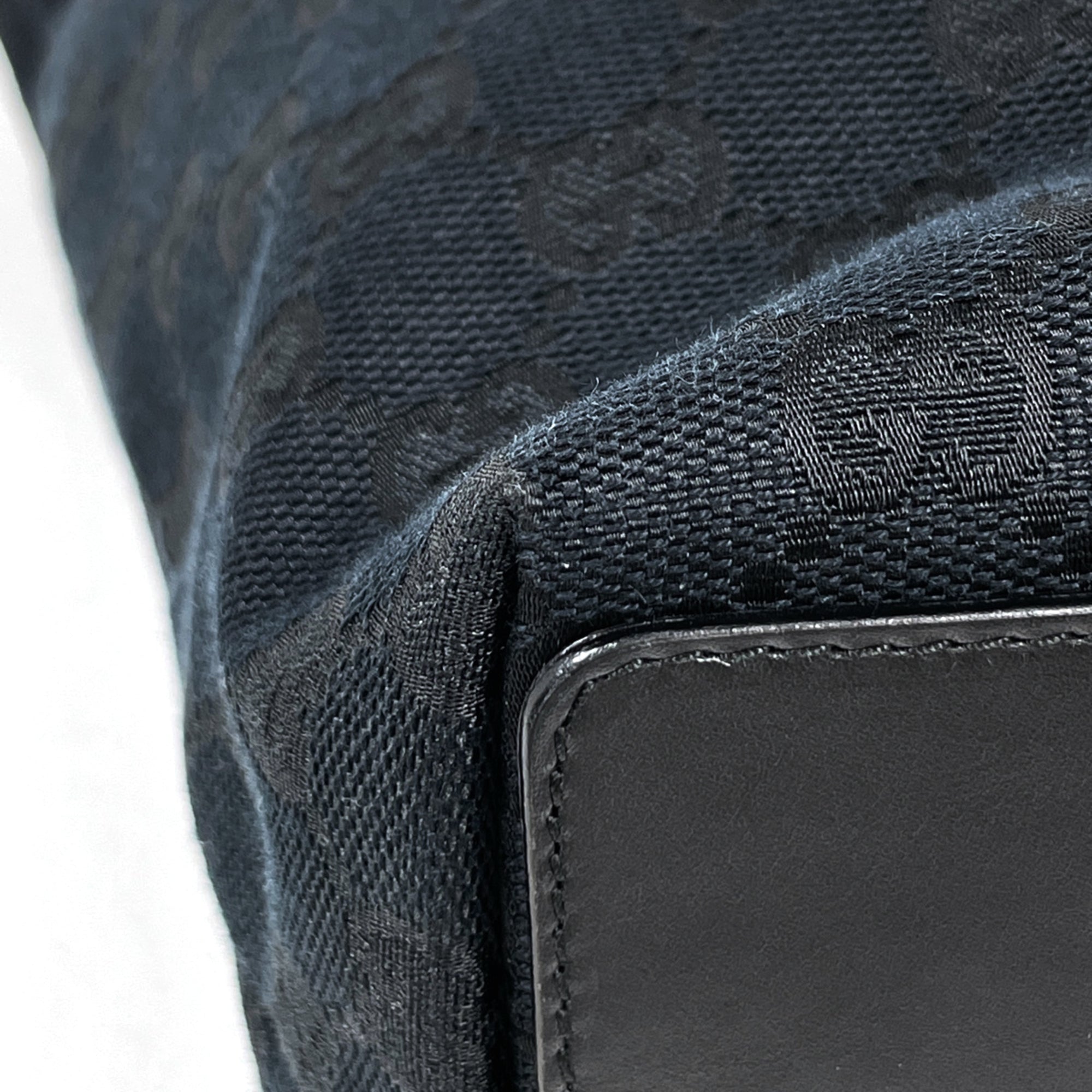 Gucci Black Gg Canvas Tote Bag (Pre-Owned)