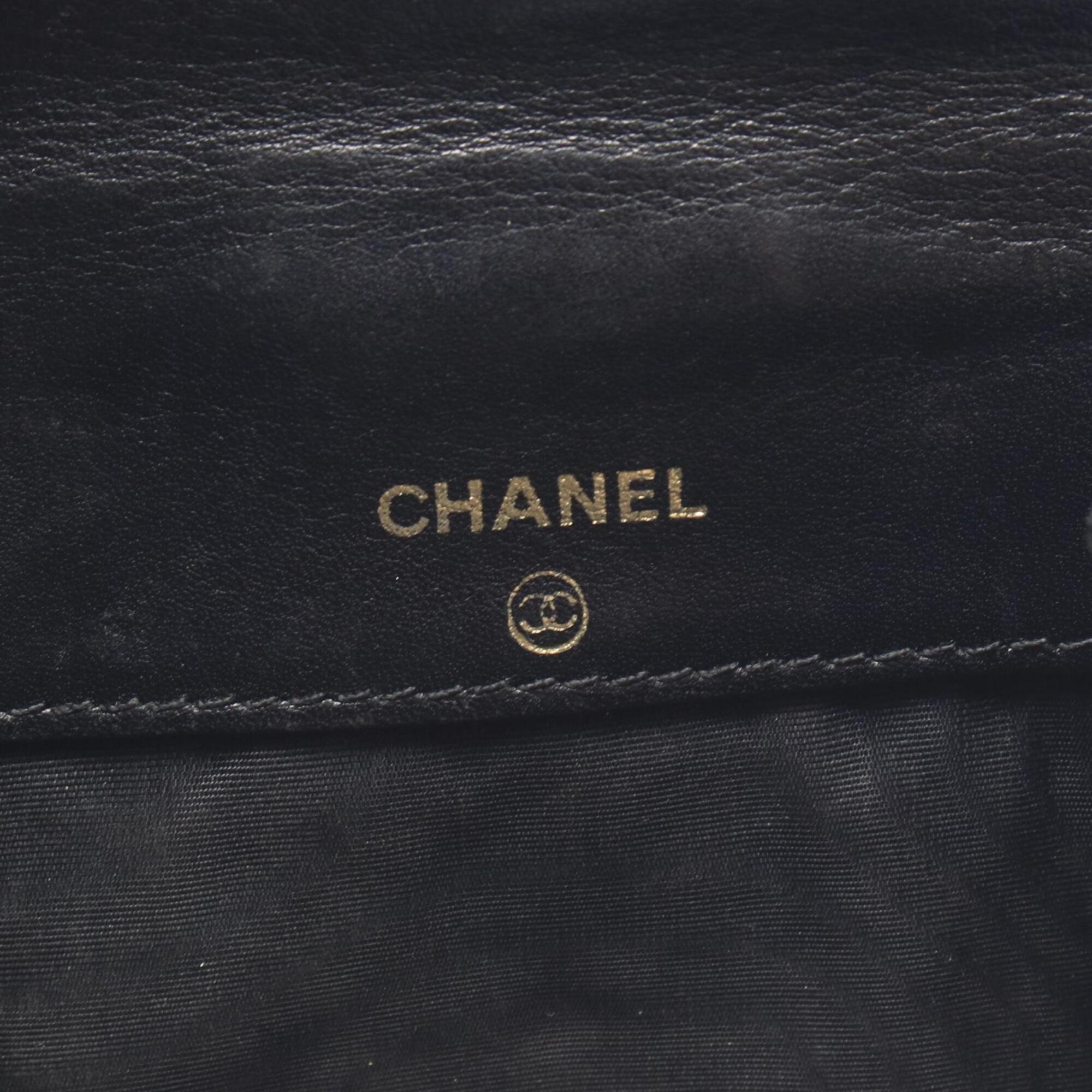 Chanel Black Grained Calfskin Wallet (Bi-Fold) (Pre-Owned)