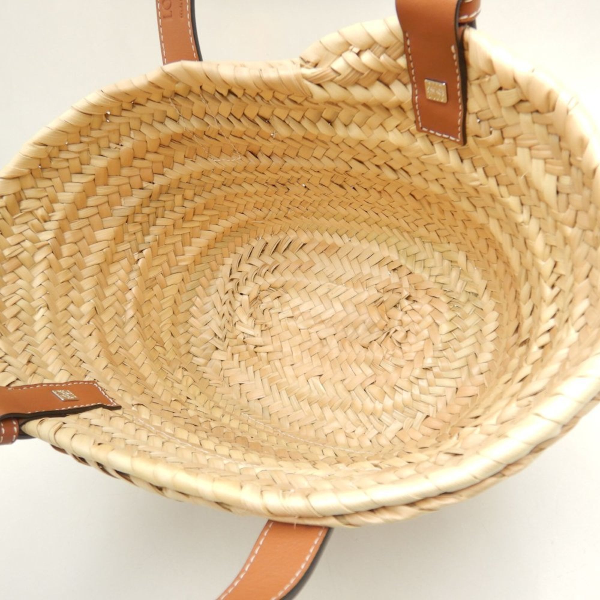 Loewe Camel Straw Leather Basket Handbag (Pre-Owned)