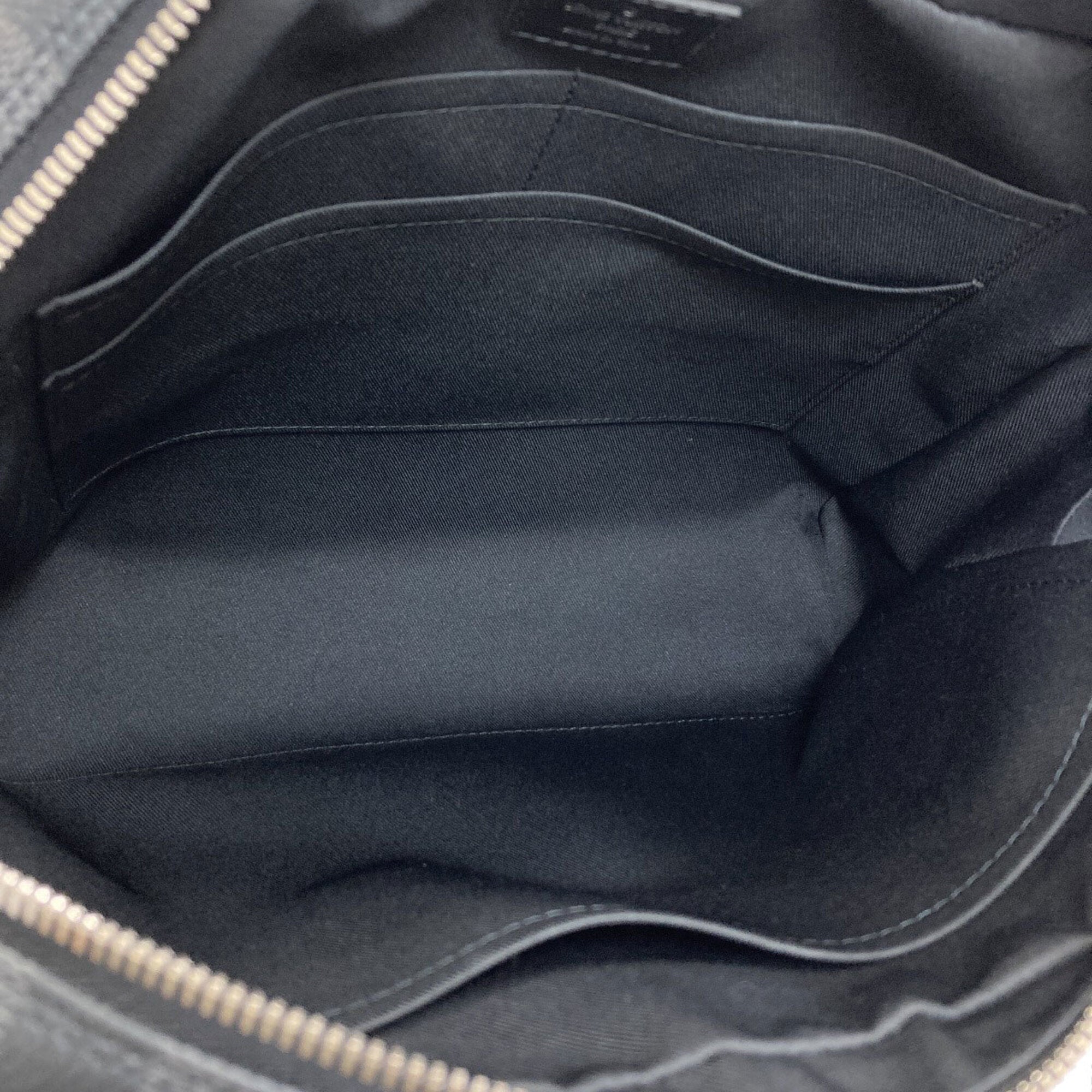 Louis Vuitton Damier Graphite Damier Canvas Shoulder Bag (Pre-Owned)