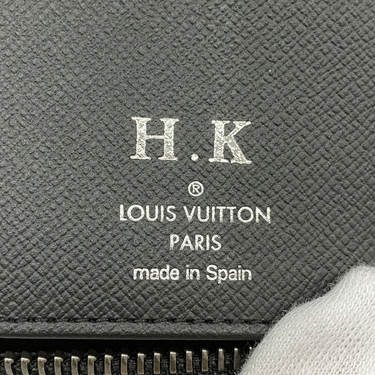 Louis Vuitton Black Long Wallet (Bi-Fold) (Pre-Owned)