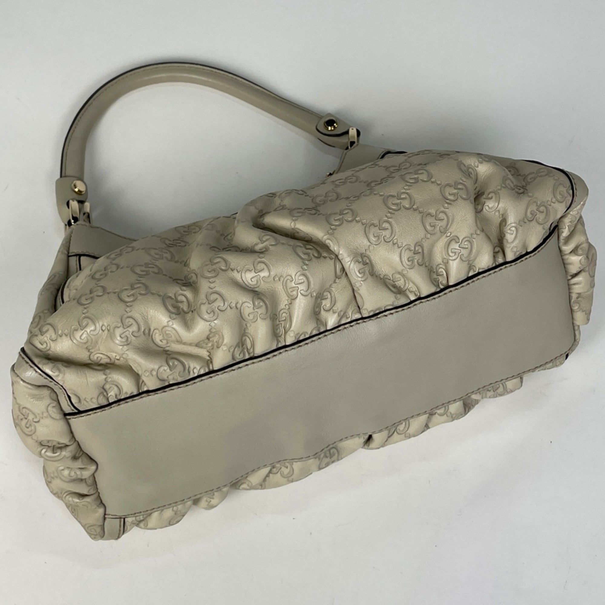 Gucci White Leather Handbag Shoulder Bag (Pre-Owned)