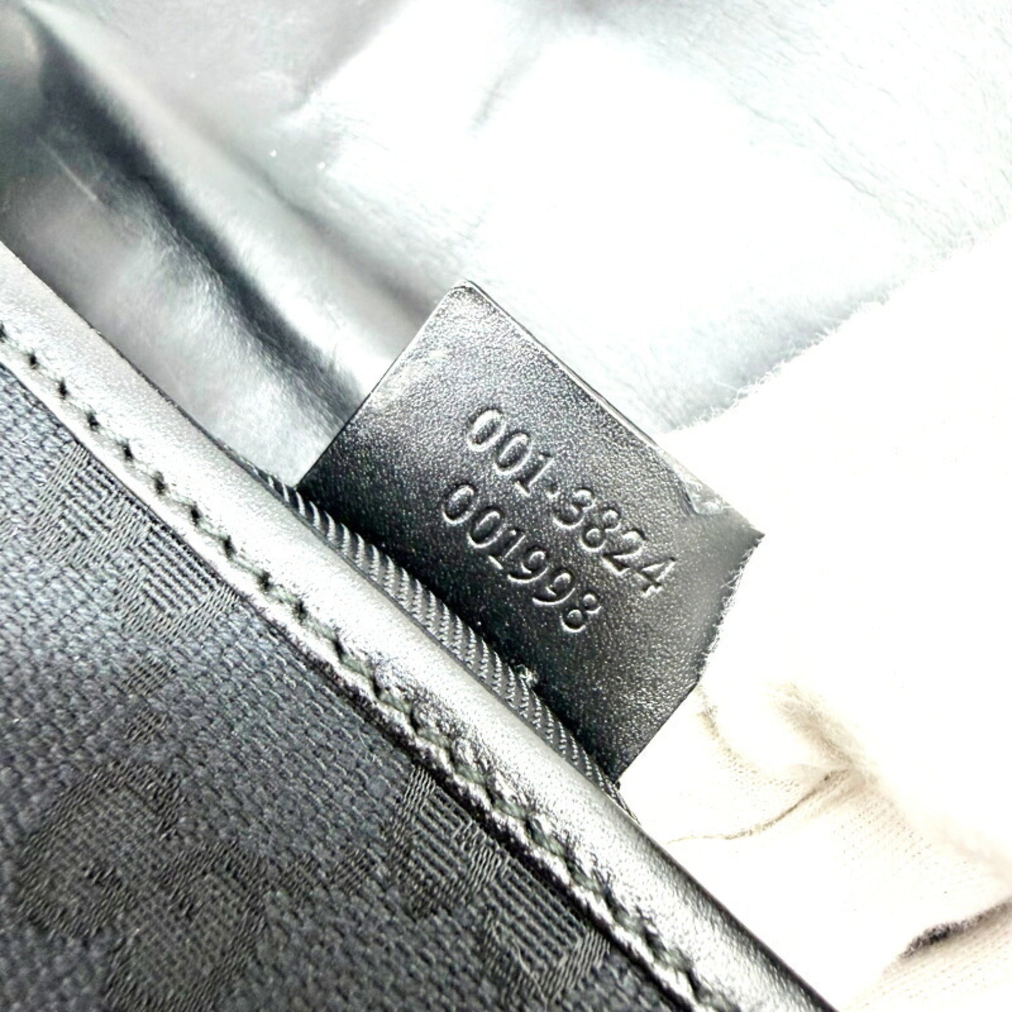 Gucci Gg Canvas Black Gg Canvas Leather Handbag Shoulder Bag (Pre-Owned)
