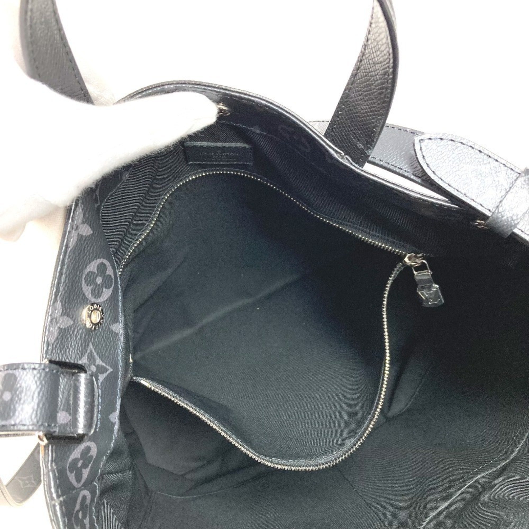 Louis Vuitton Black Taigarama Monogram Eclipse Handbag Shoulder Bag Tote Bag (Pre-Owned)
