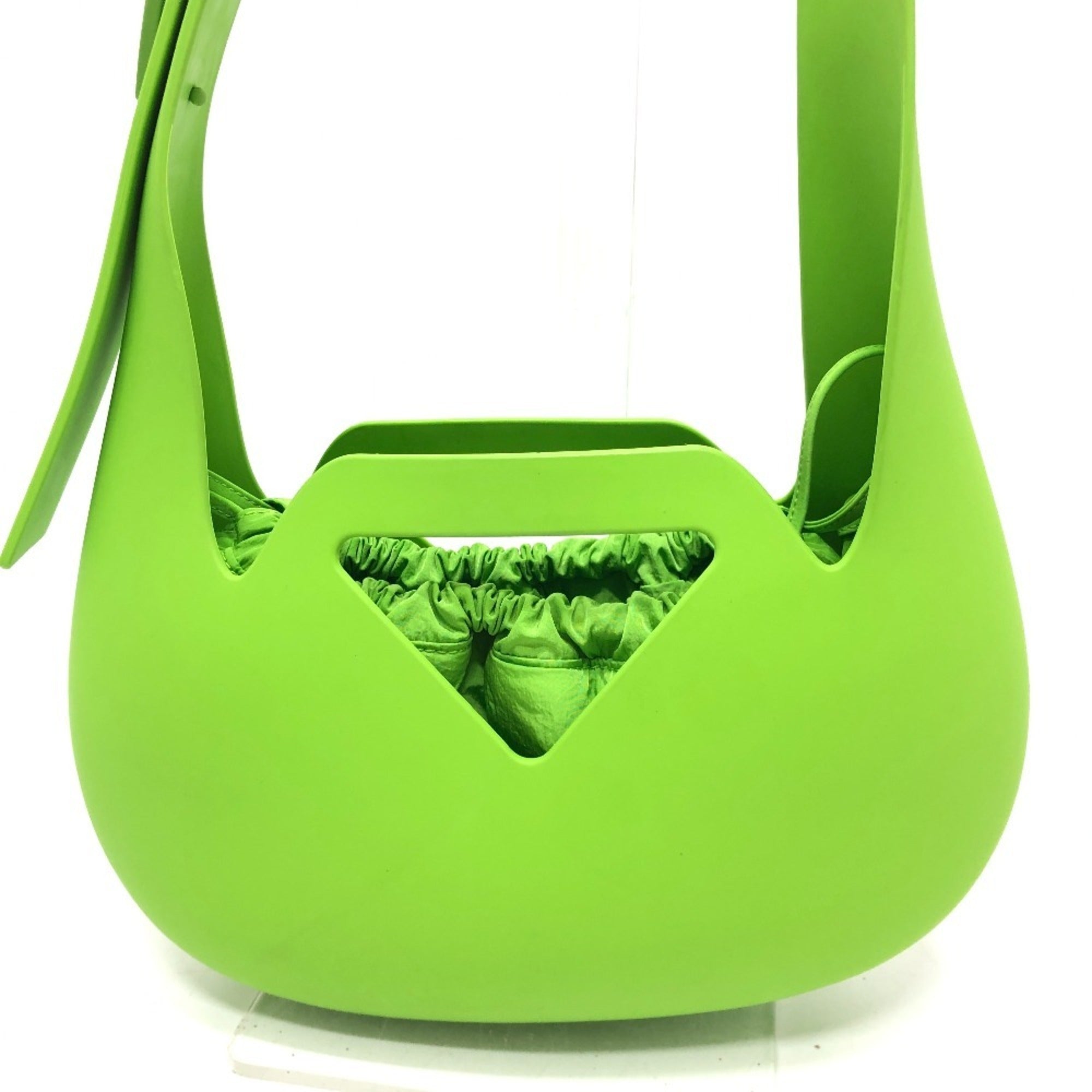 Bottega Veneta Green Rubber Shoulder Bag (Pre-Owned)