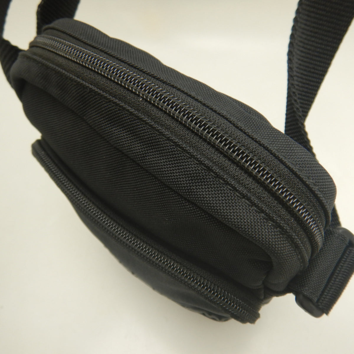 Balenciaga Black Nylon Messenger Bag Shoulder Bag (Pre-Owned)