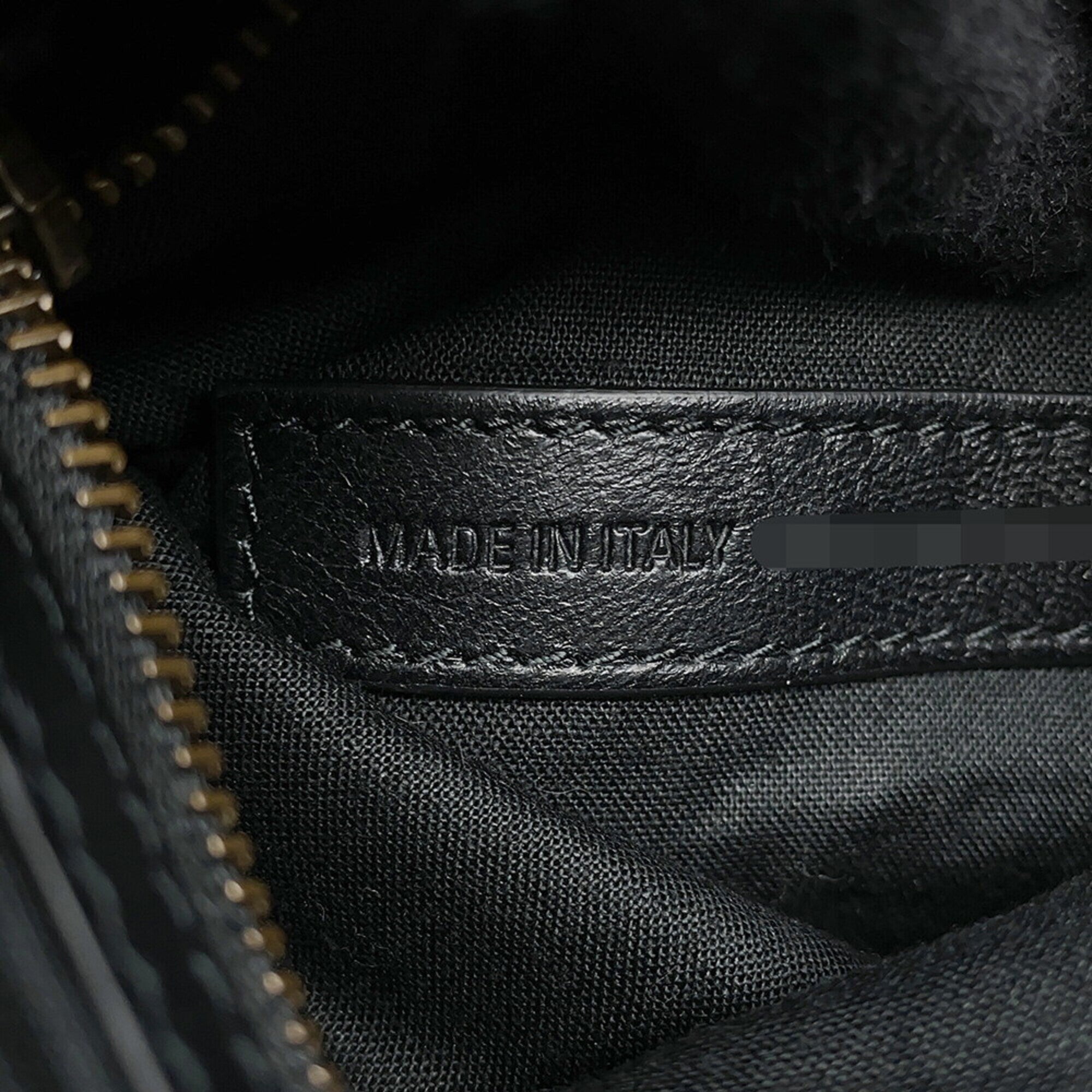 Balenciaga Black Leather Shoulder Bag (Pre-Owned)