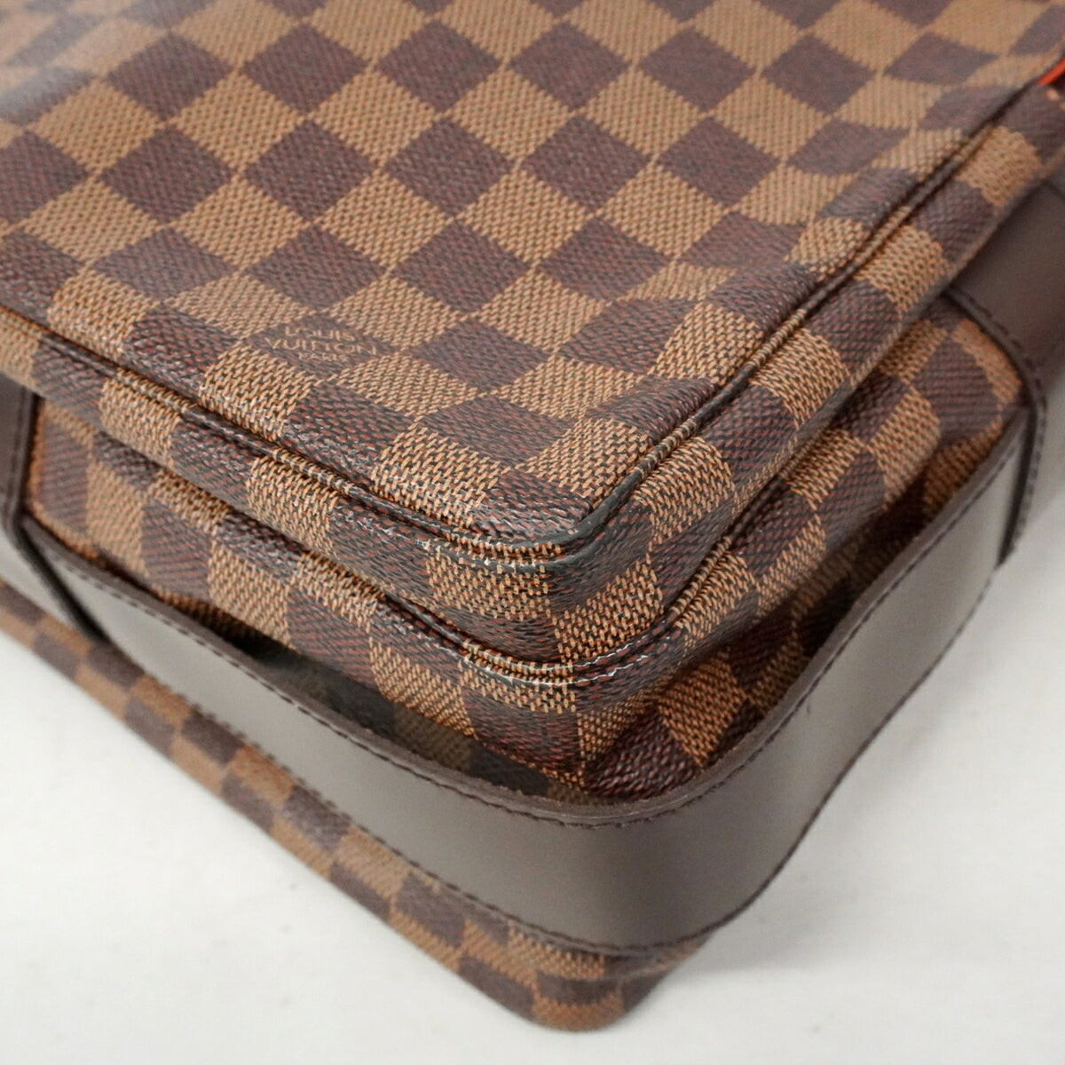 Louis Vuitton Ebene Shoulder Bag (Pre-Owned)