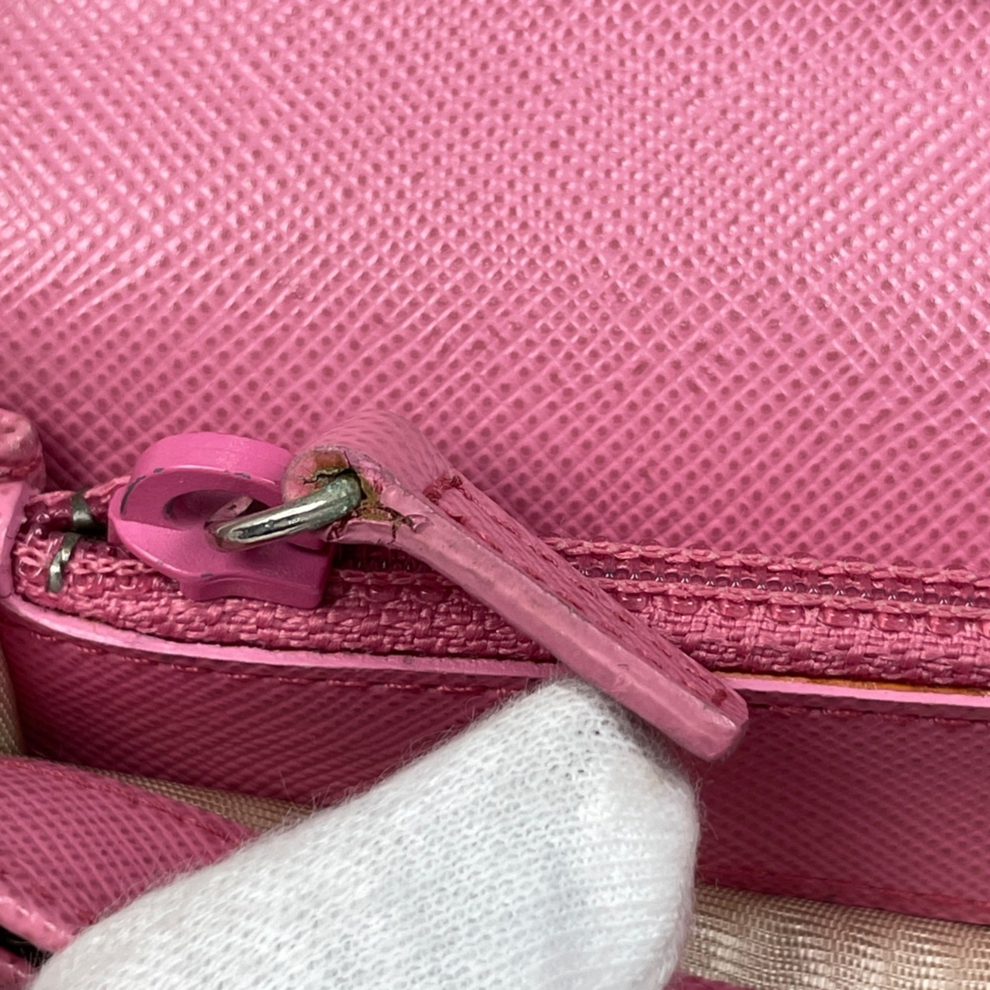 Prada Pink Leather Long Wallet (Bi-Fold) (Pre-Owned)