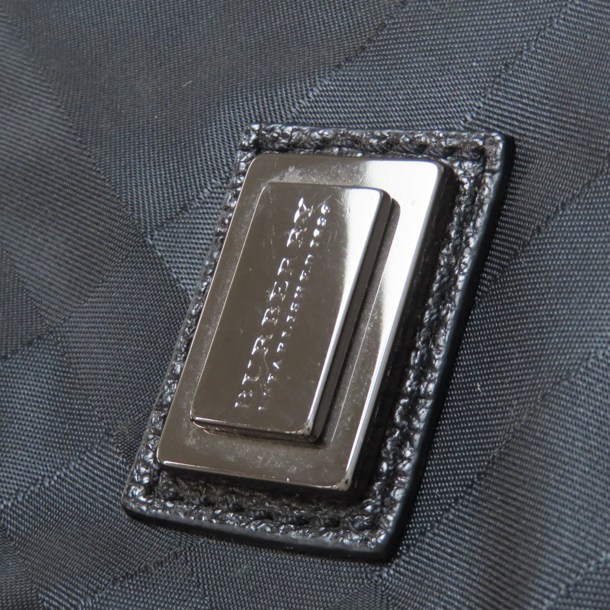 Burberry Black Nylon Tote Bag (Pre-Owned)