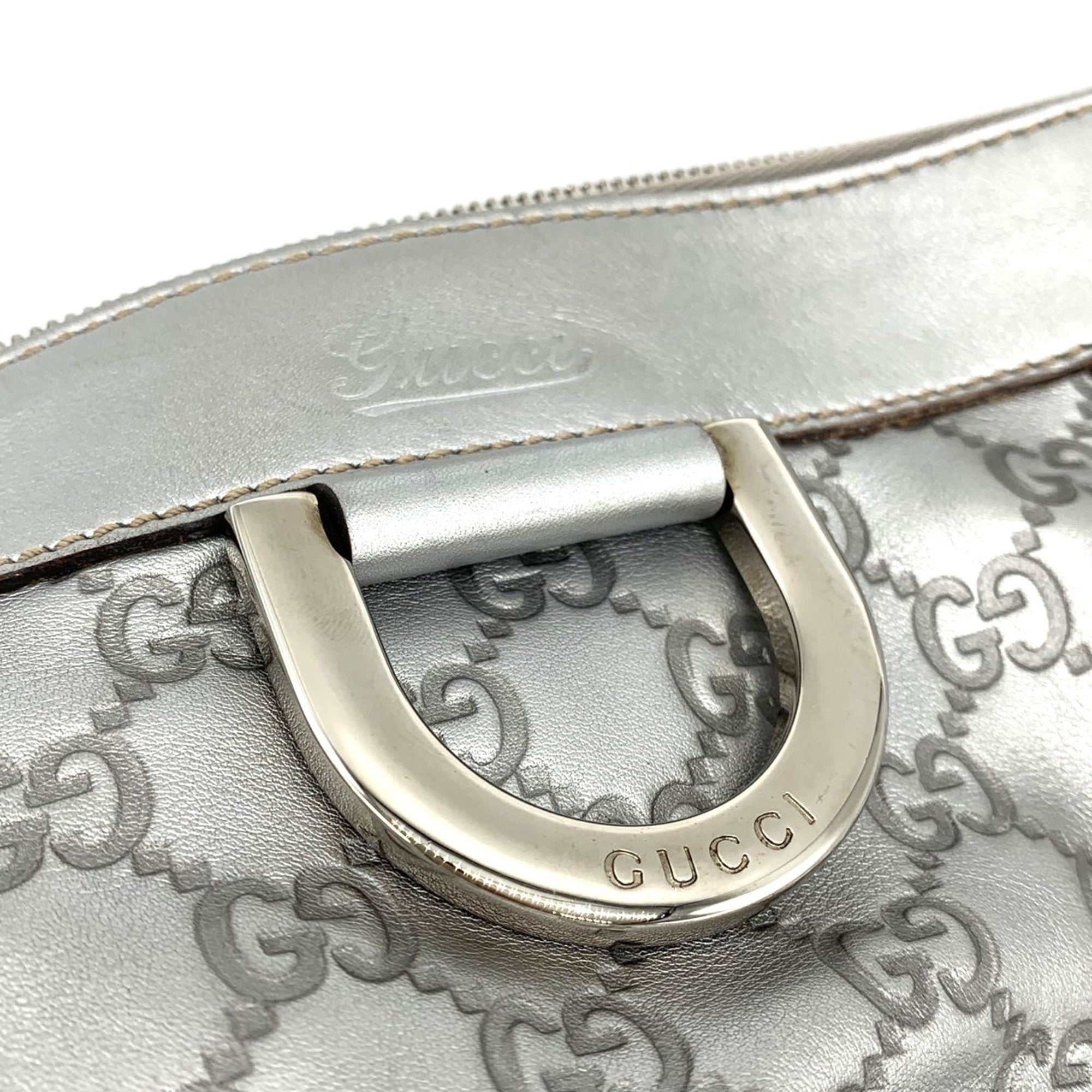Gucci Abbey Silver Leather Shoulder Bag (Pre-Owned)