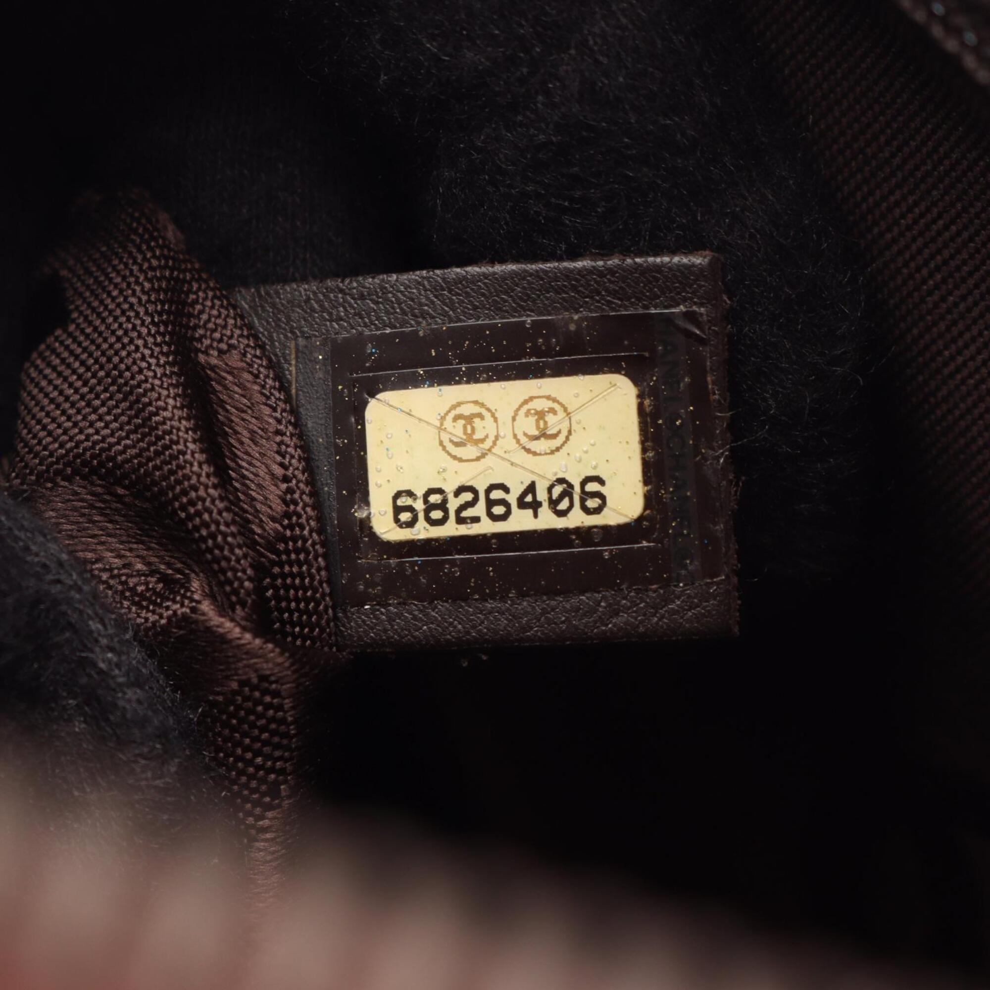 Chanel Brown Leather Handbag (Pre-Owned)