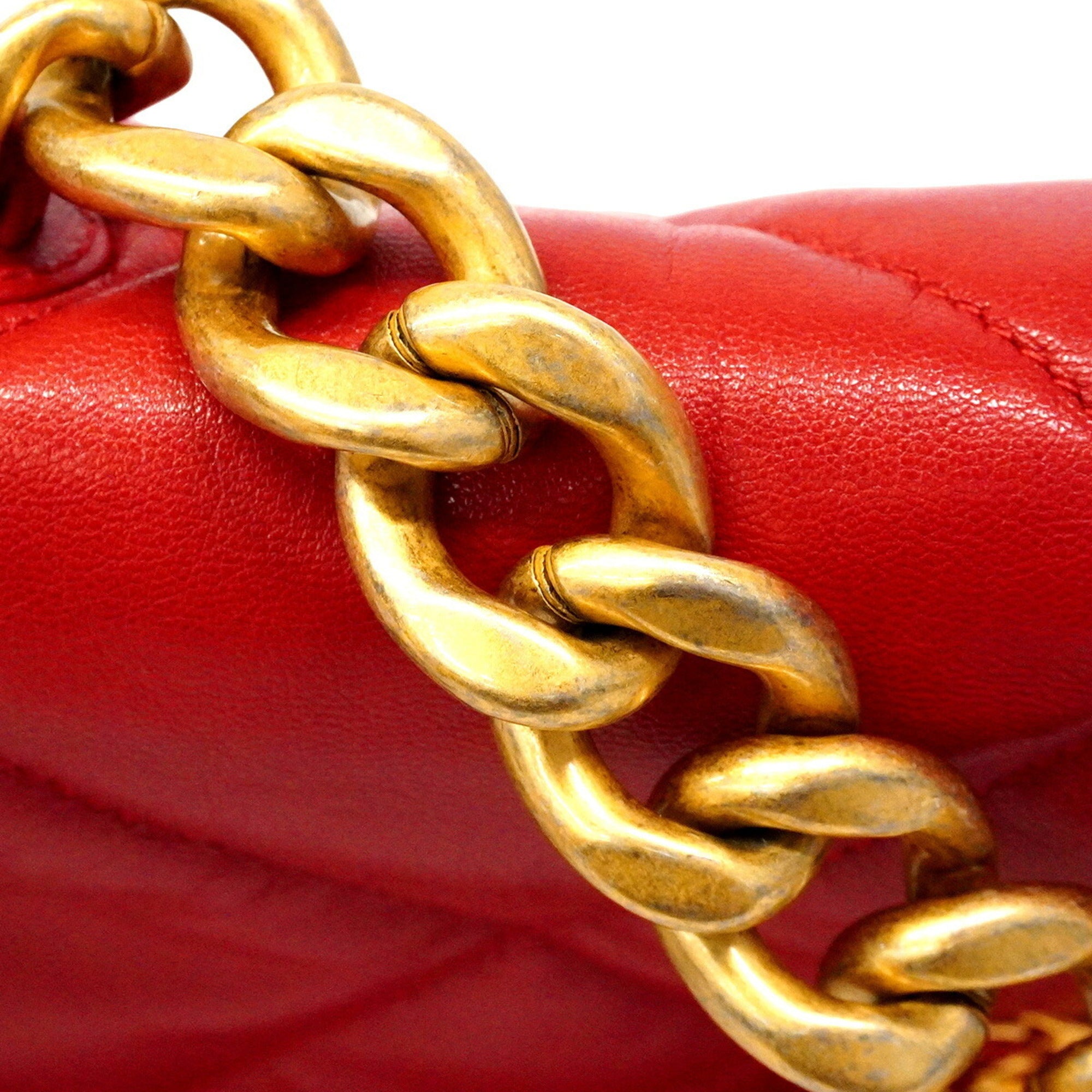 Chanel Red Color Leather Handbag (Pre-Owned)
