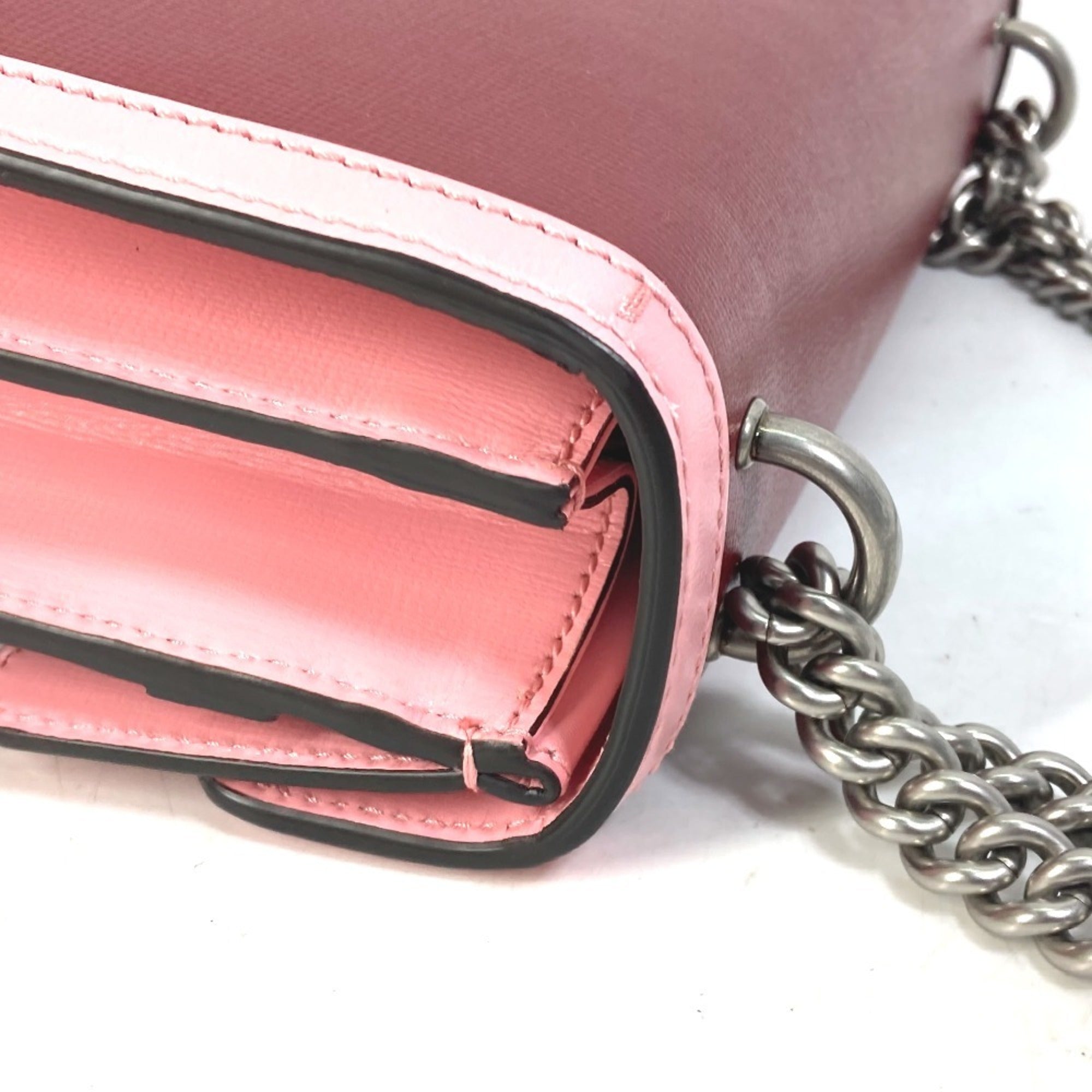 Gucci Pink Red Color Leather Shoulder Bag (Pre-Owned)
