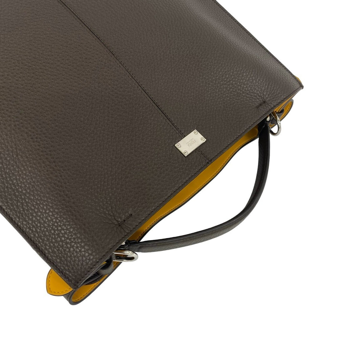 Fendi Brown Leather Handbag Shoulder Bag (Pre-Owned)