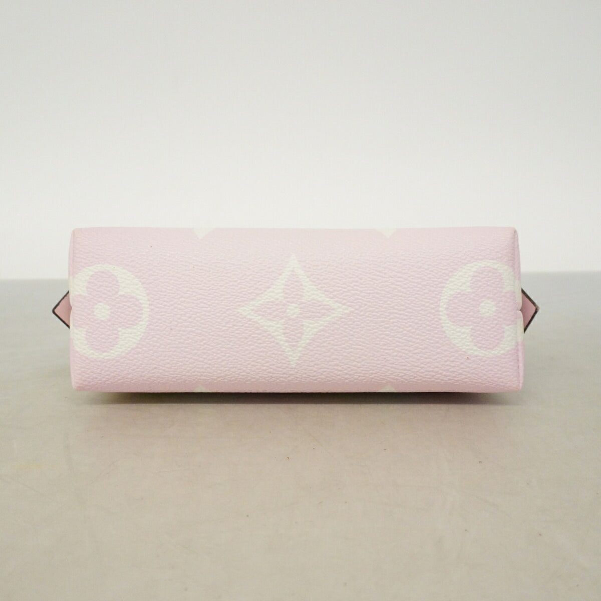 Louis Vuitton Multi-Color Pouch (Pre-Owned)