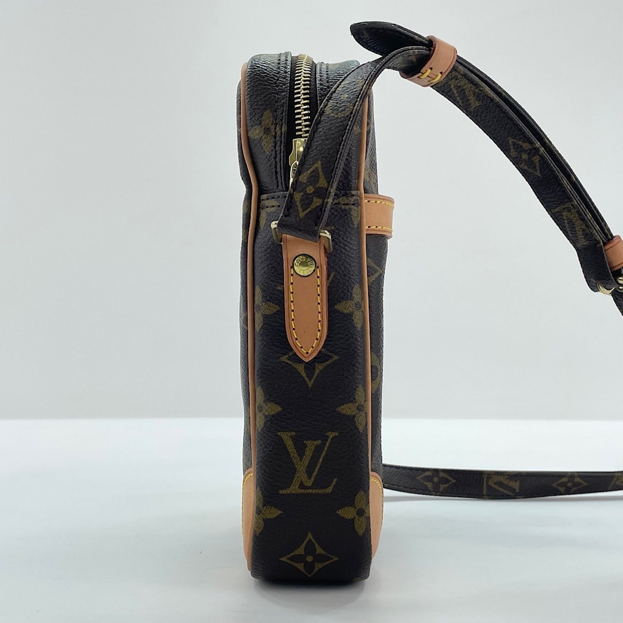 Louis Vuitton Monogram Brown Shoulder Bag (Pre-Owned)