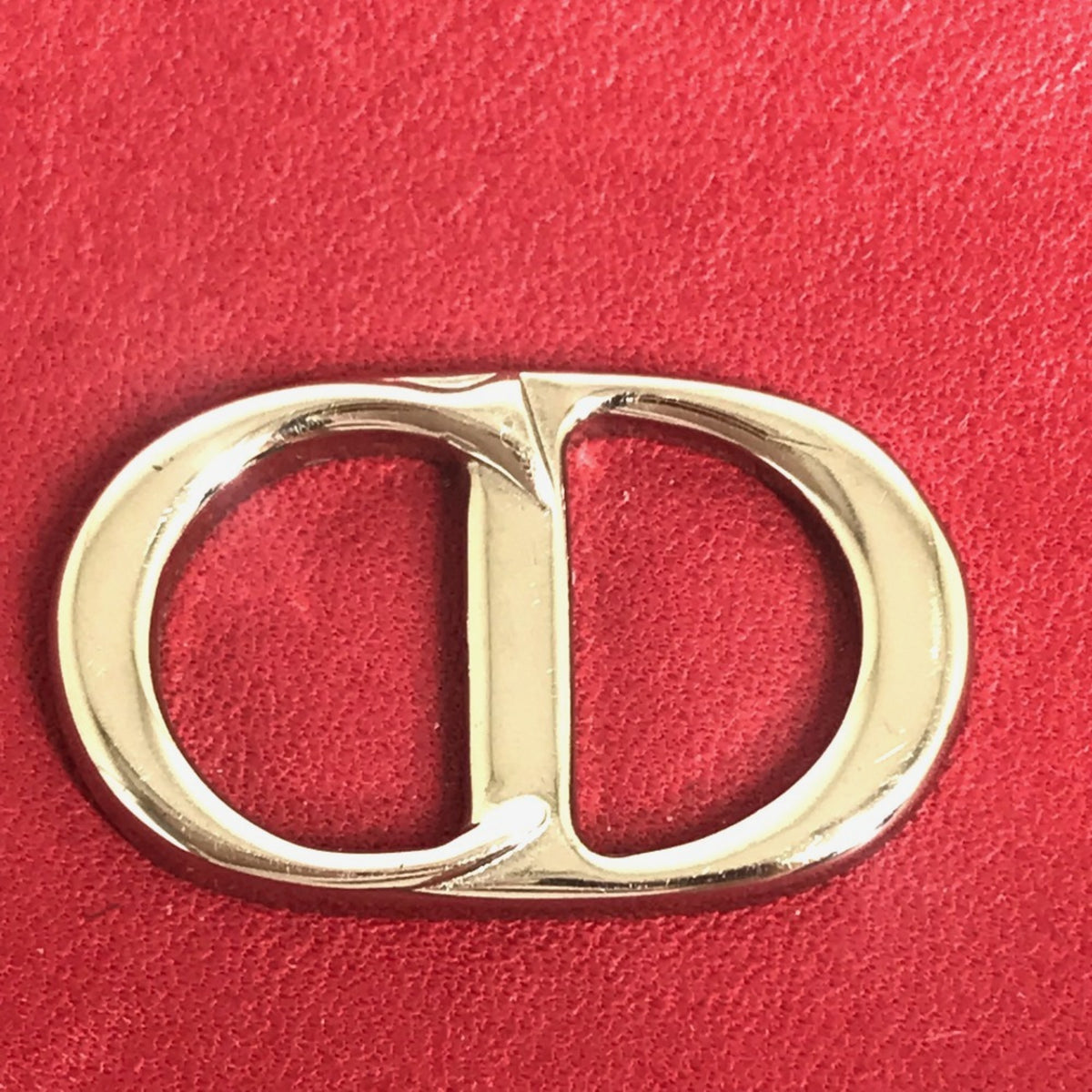 Christian Dior Red Leather Shoulder Bag (Pre-Owned)