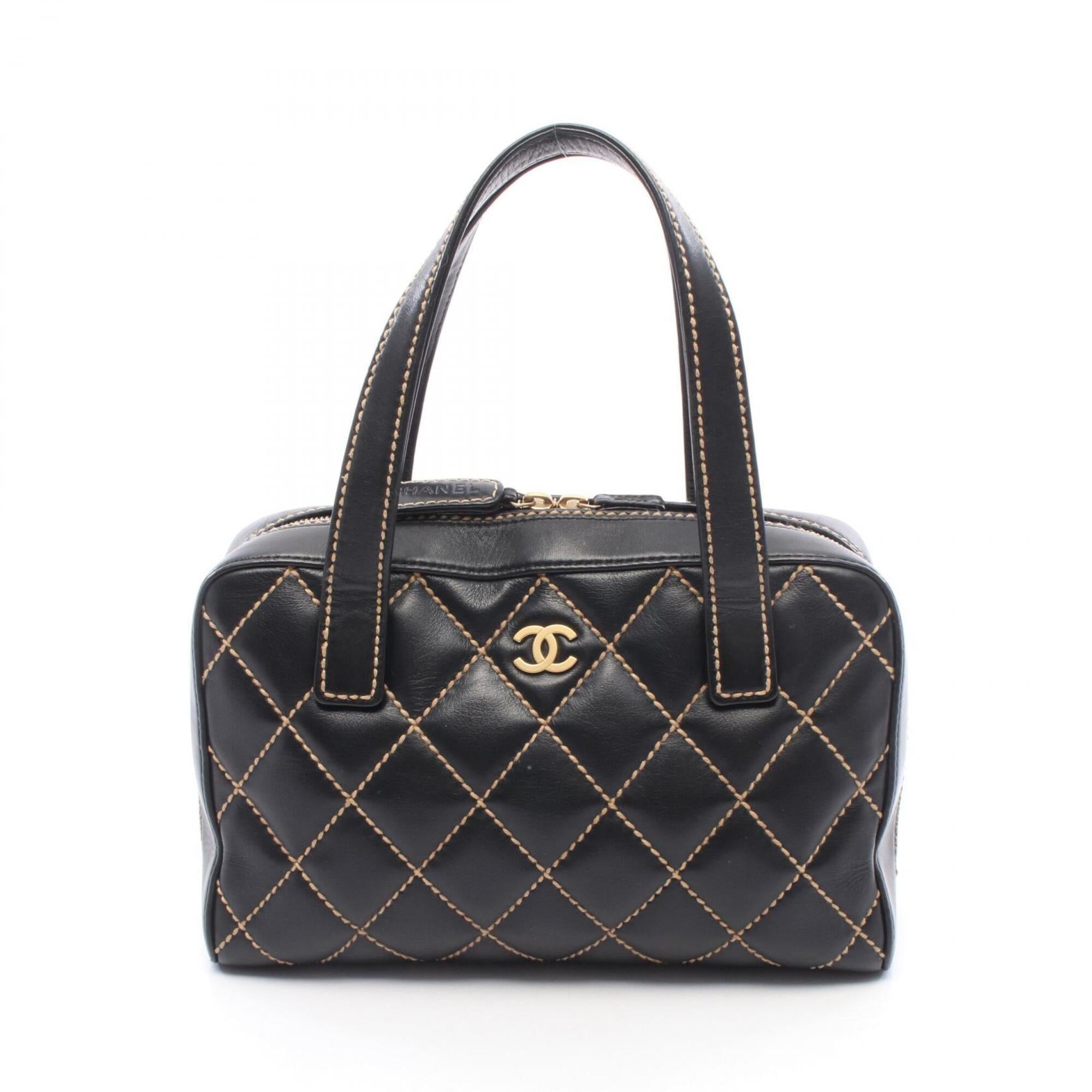 Chanel Black Leather Handbag (Pre-Owned)