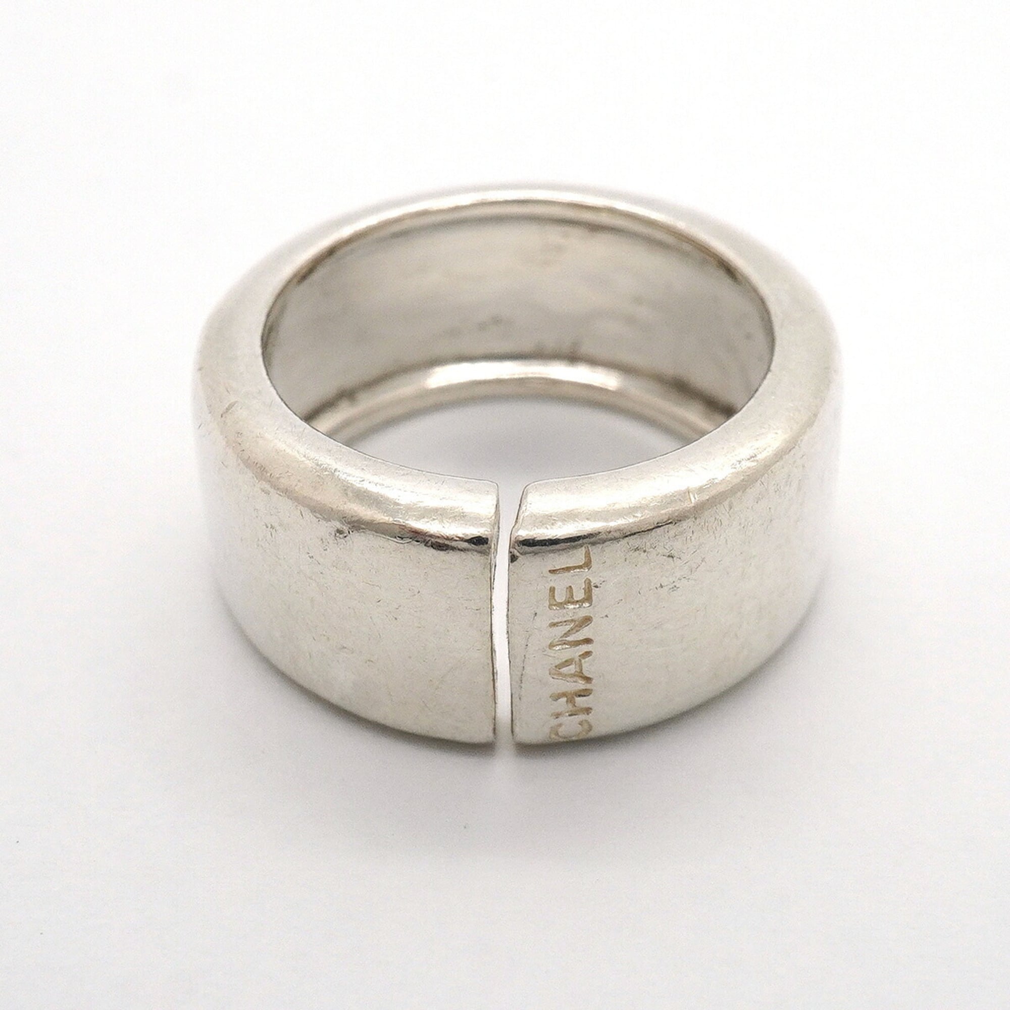 Chanel Silver 925 Band Ring (Pre-Owned)