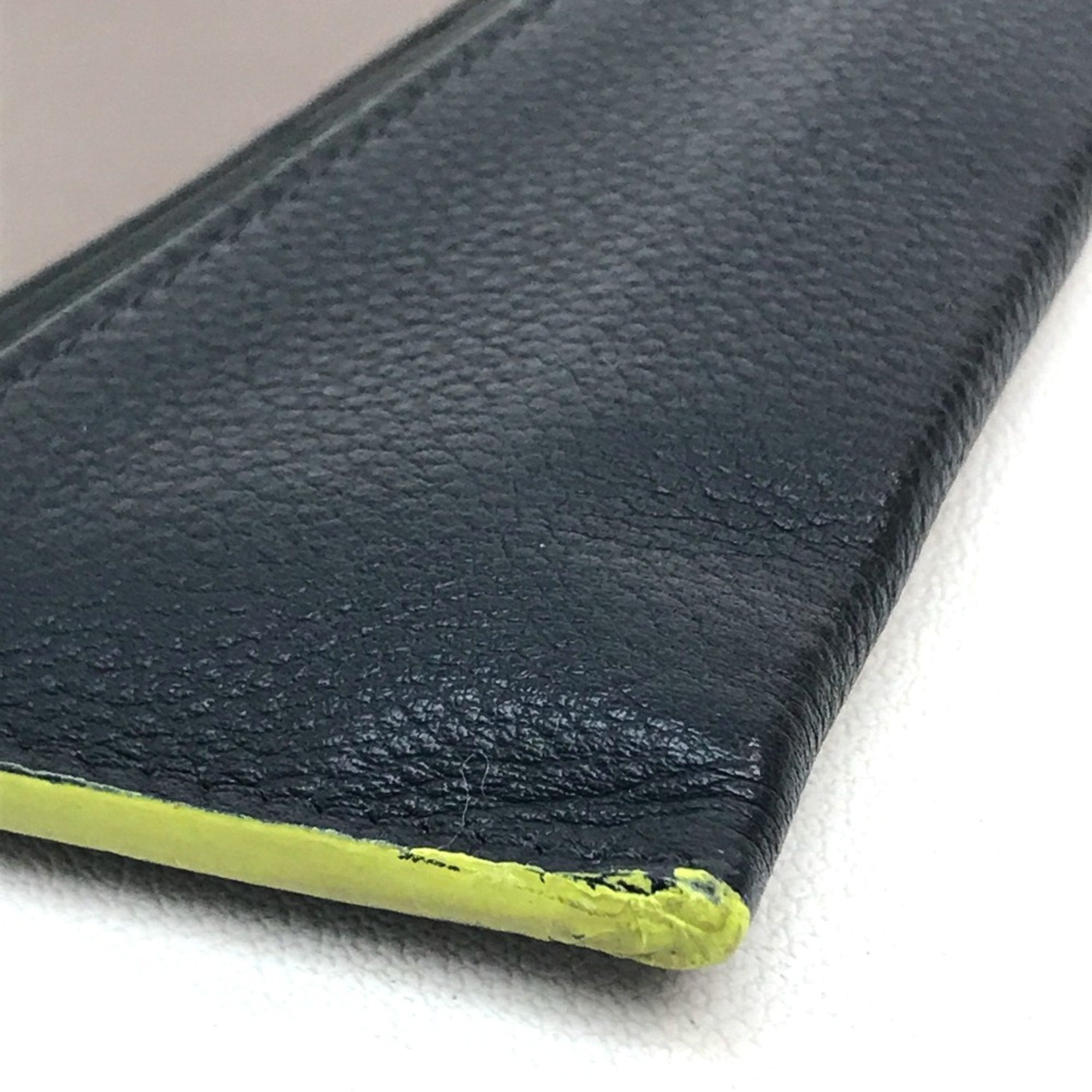 Louis Vuitton Gray Leather Clutch Bag (Pre-Owned)