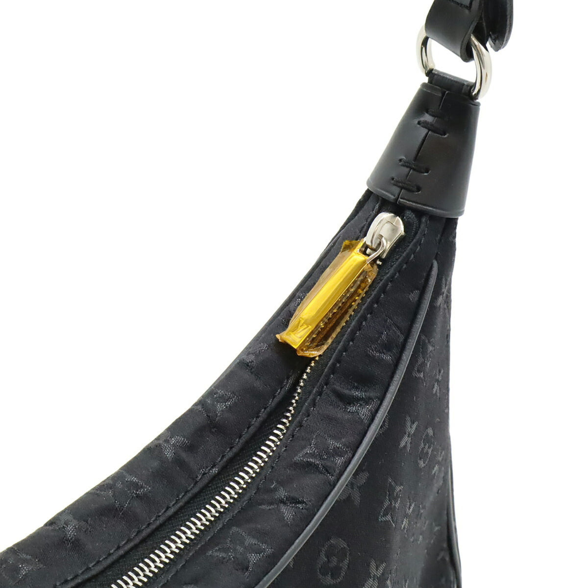 Louis Vuitton Noir Monogram Satin Leather Pouch (Pre-Owned)