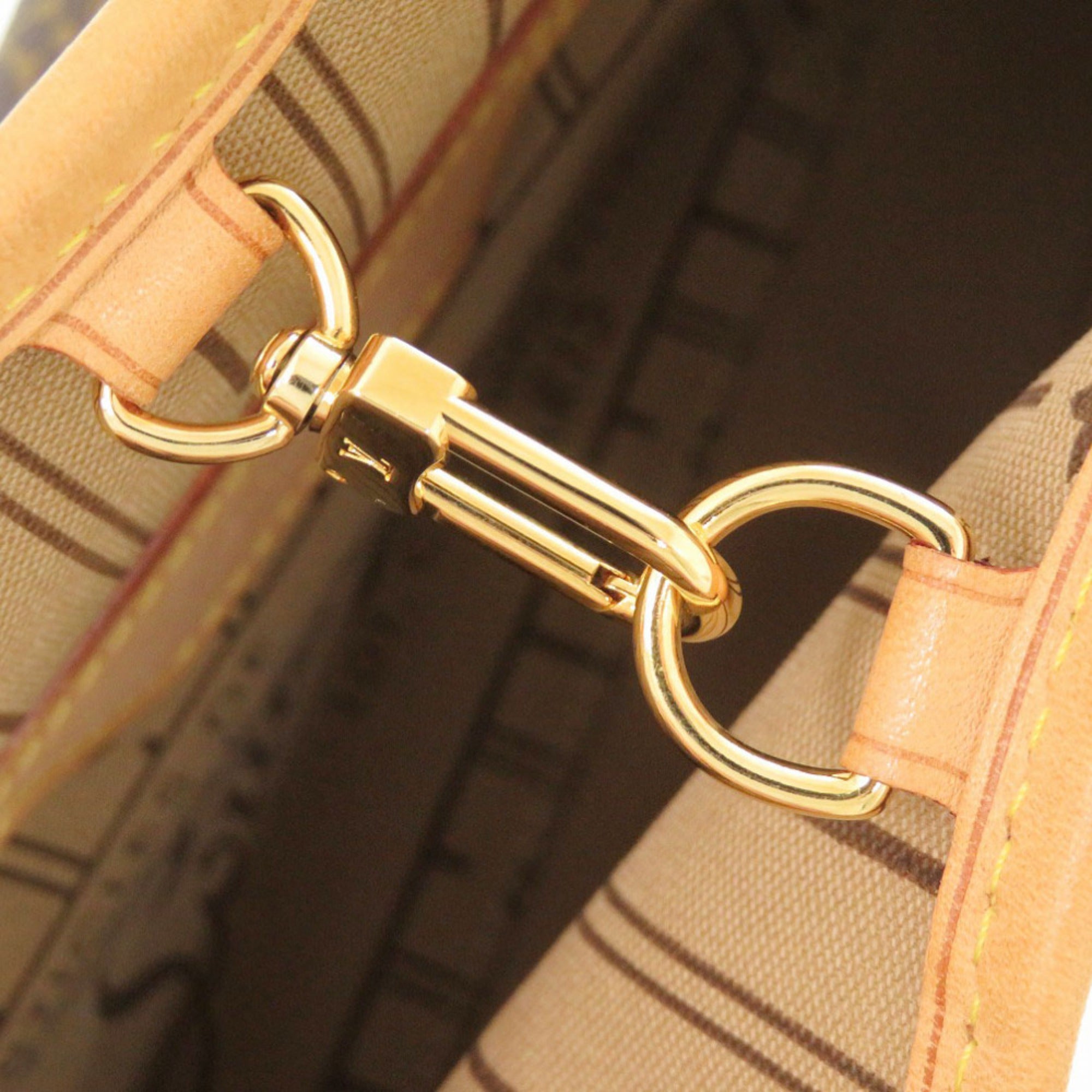 Louis Vuitton Beige Monogram Monogram Tote Bag (Pre-Owned)