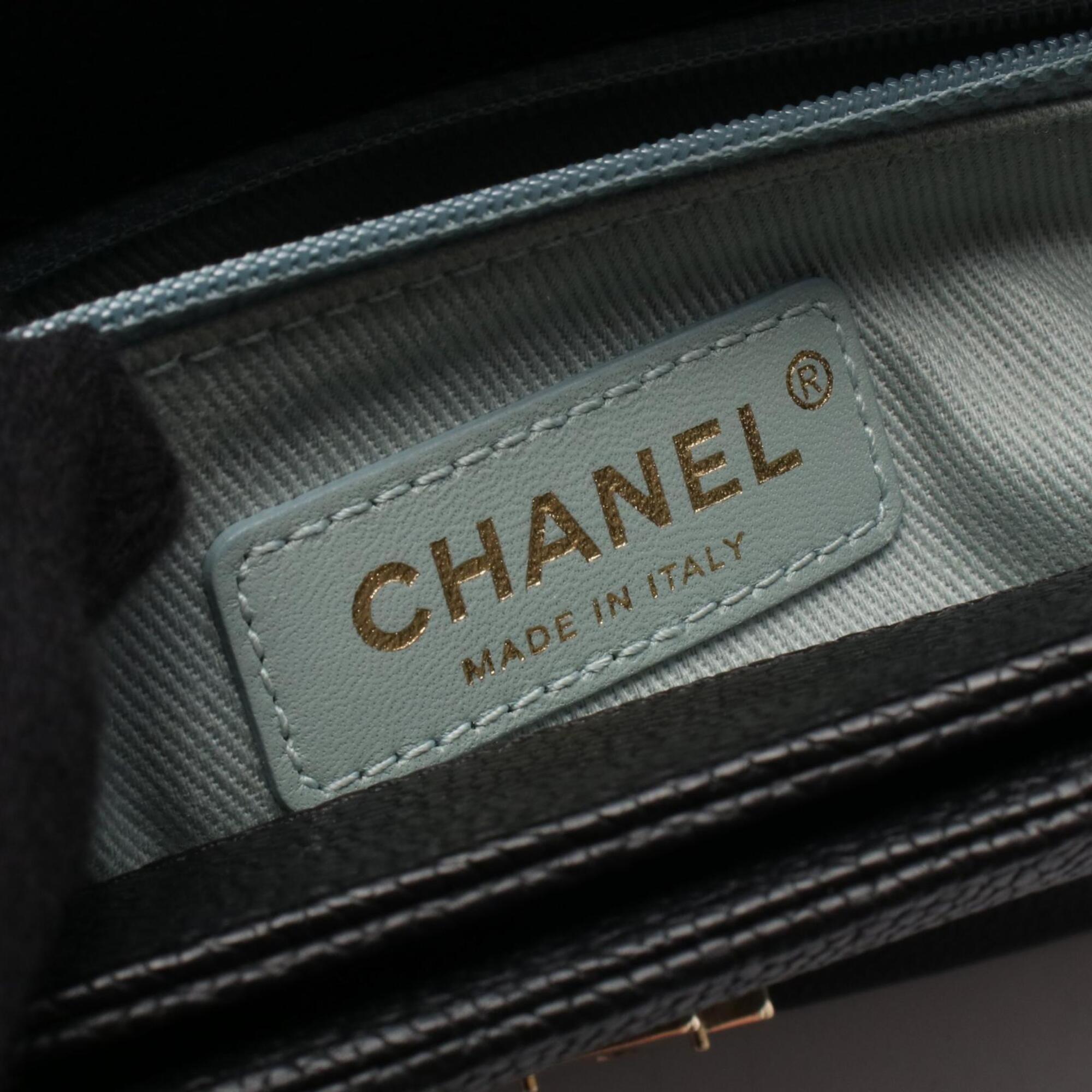 Chanel Black Grained Calfskin Handbag Shoulder Bag (Pre-Owned)