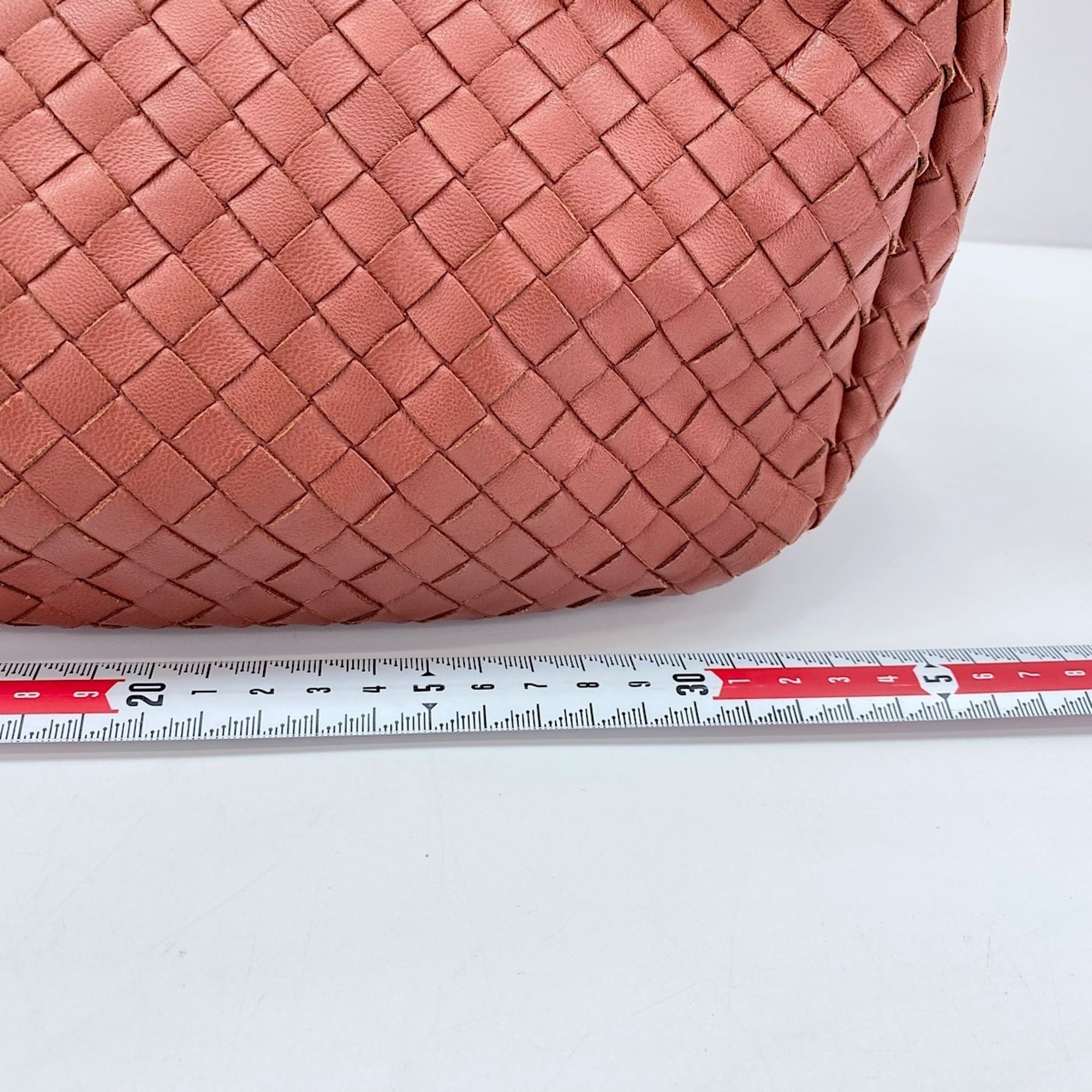Bottega Veneta Intrecciato Pink Intrecciato Handbag (Pre-Owned)