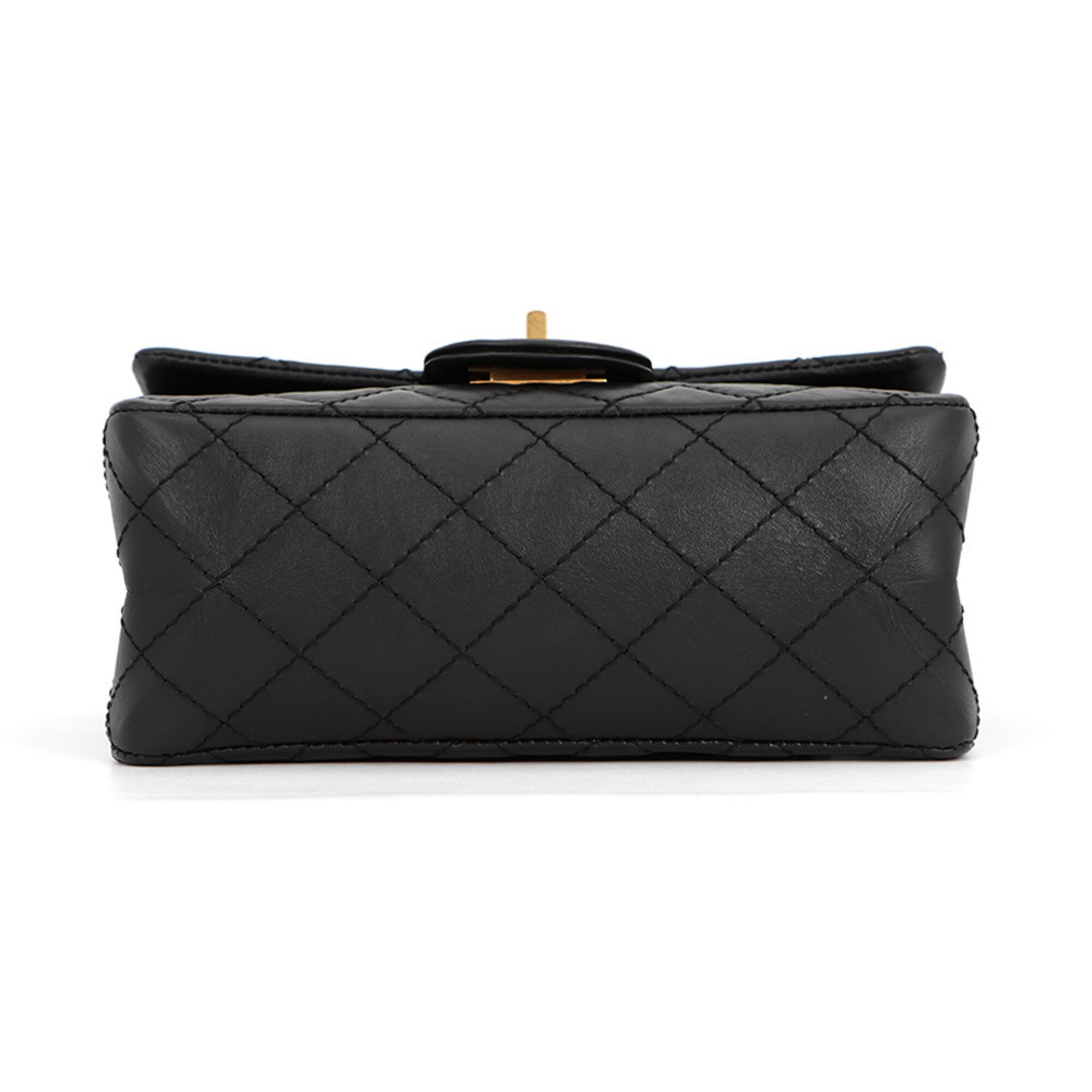 Chanel Black Leather Shoulder Bag (Pre-Owned)