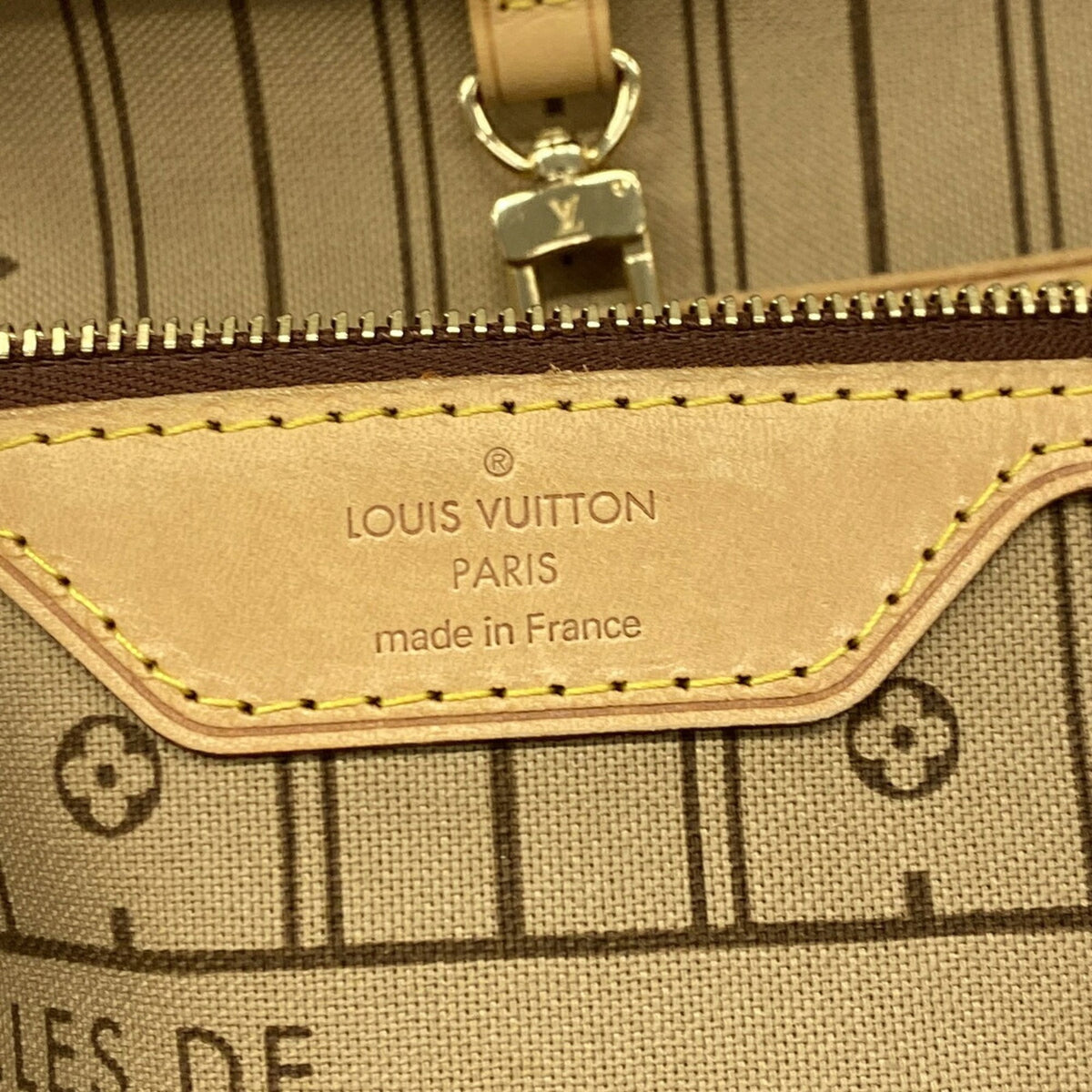 Louis Vuitton Brown Tote Bag (Pre-Owned)