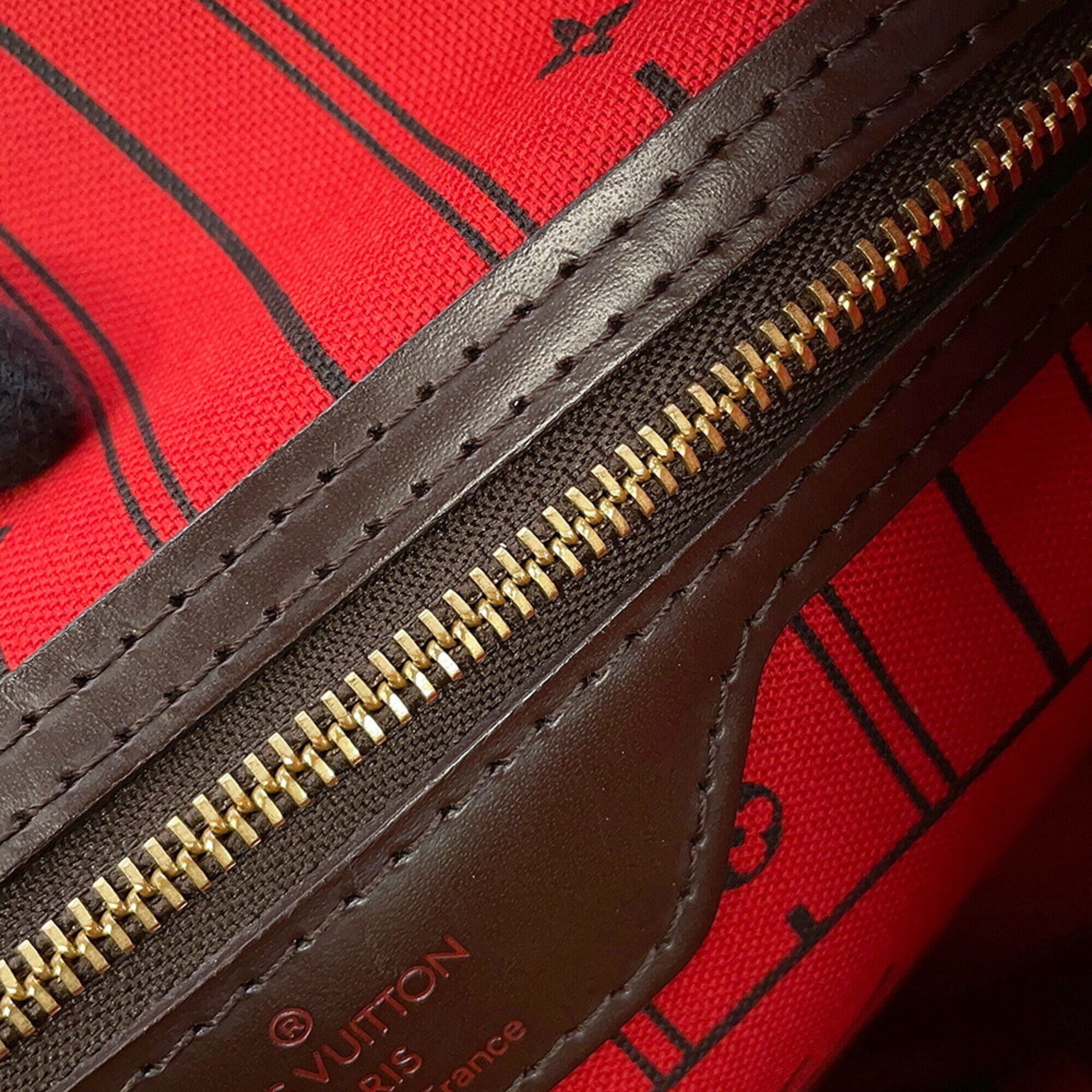 Louis Vuitton Damier Damier Canvas Ebene Red Color Handbag Tote Bag (Pre-Owned)