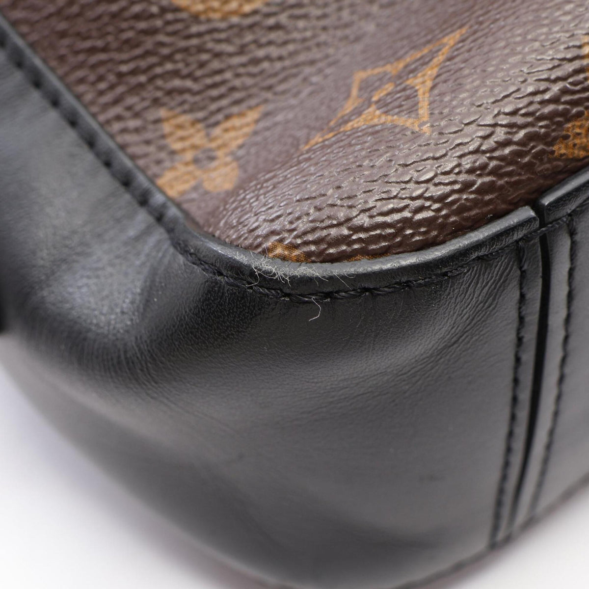 Louis Vuitton Brown Noir Pvc Leather Handbag Shoulder Bag (Pre-Owned)
