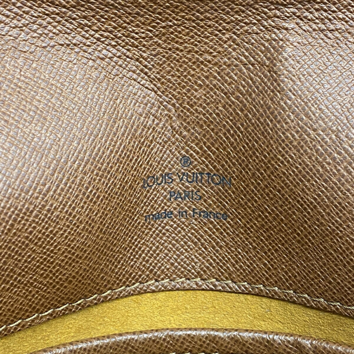 Louis Vuitton Brown Shoulder Bag (Pre-Owned)