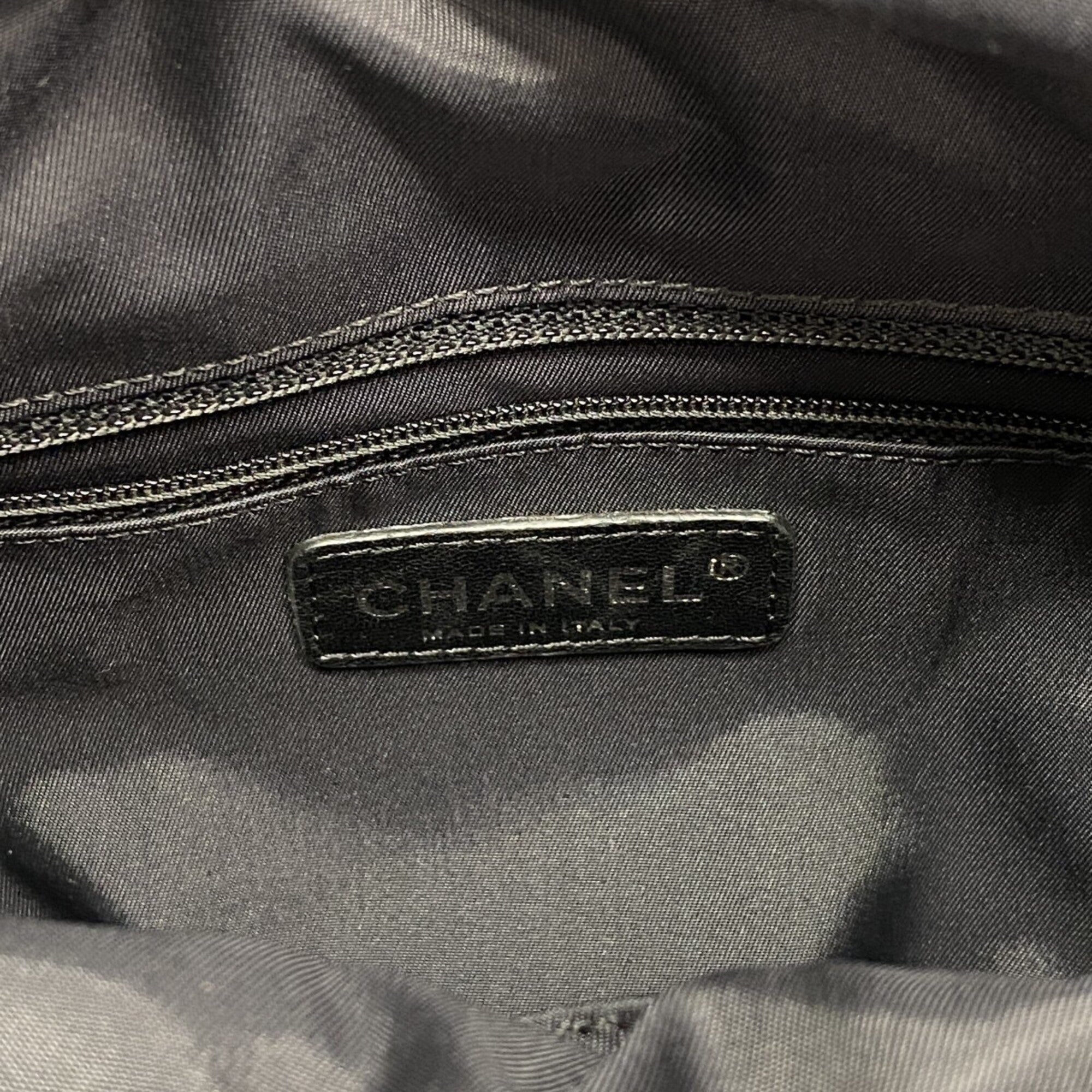 Chanel Black Canvas Tote Bag (Pre-Owned)