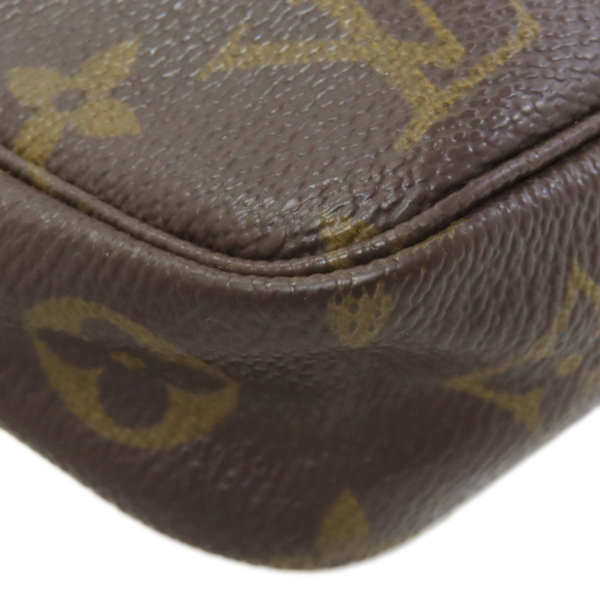 Louis Vuitton Brown Monogram Monogram Pouch (Pre-Owned)