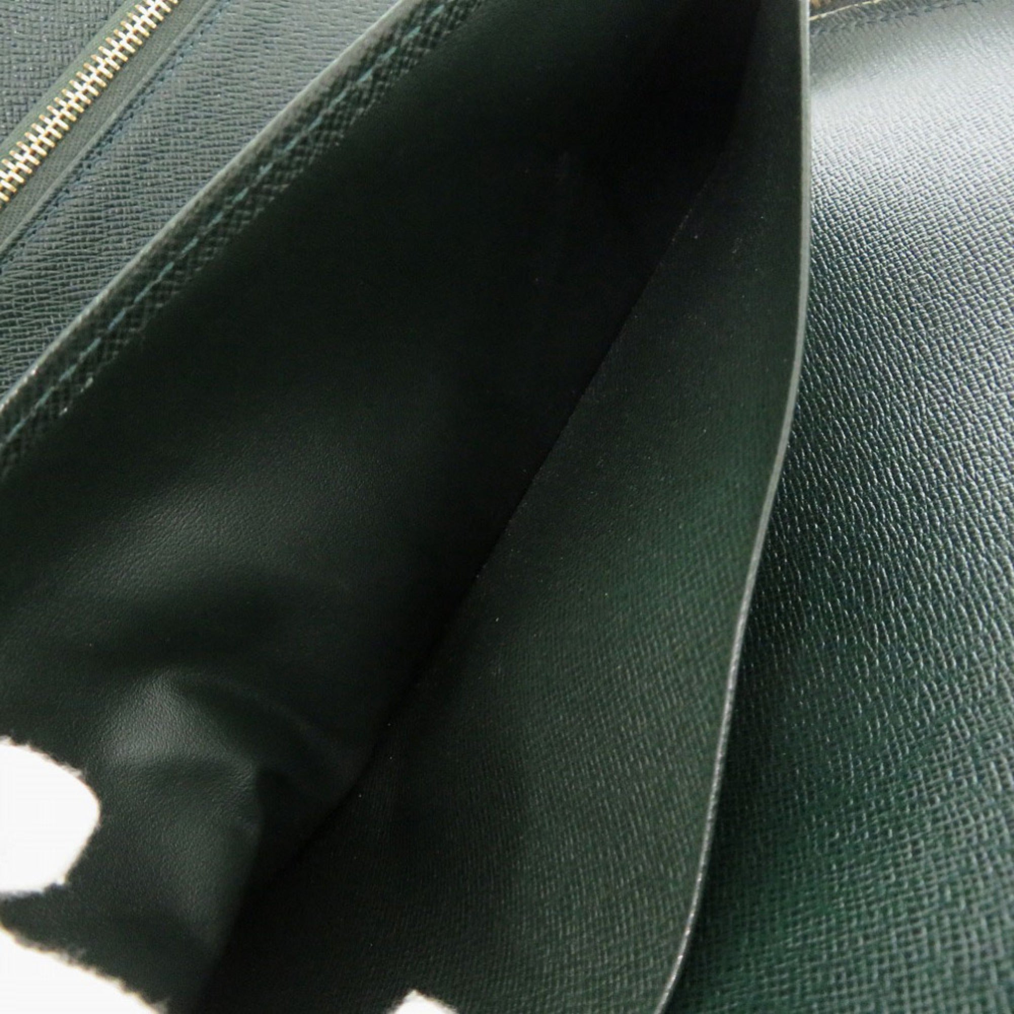 Louis Vuitton Episea Green Taiga Leather Long Wallet (Bi-Fold) (Pre-Owned)