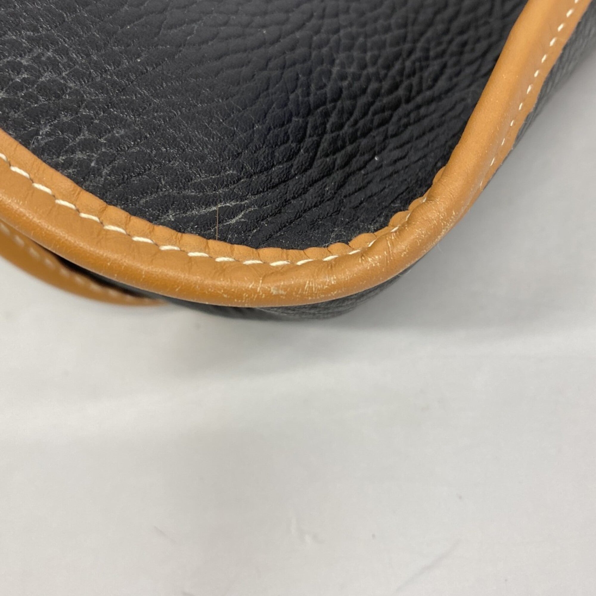 Hermes Black Gold Ardennes Leather Shoulder Bag (Pre-Owned)
