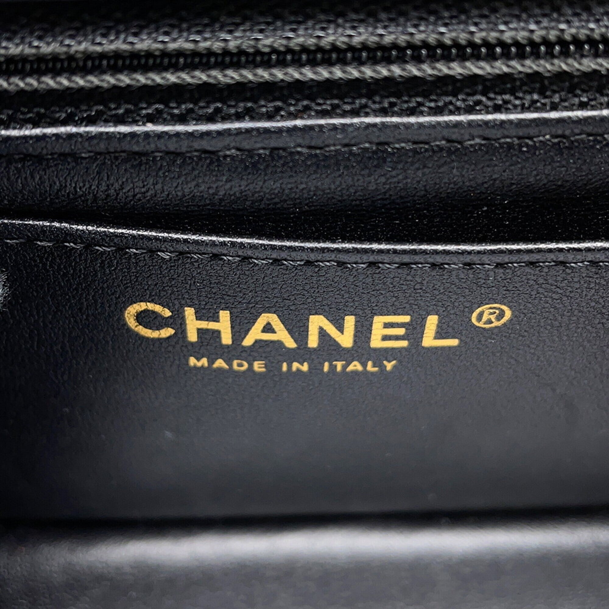 Chanel 2.55 Black Handbag Shoulder Bag (Pre-Owned)