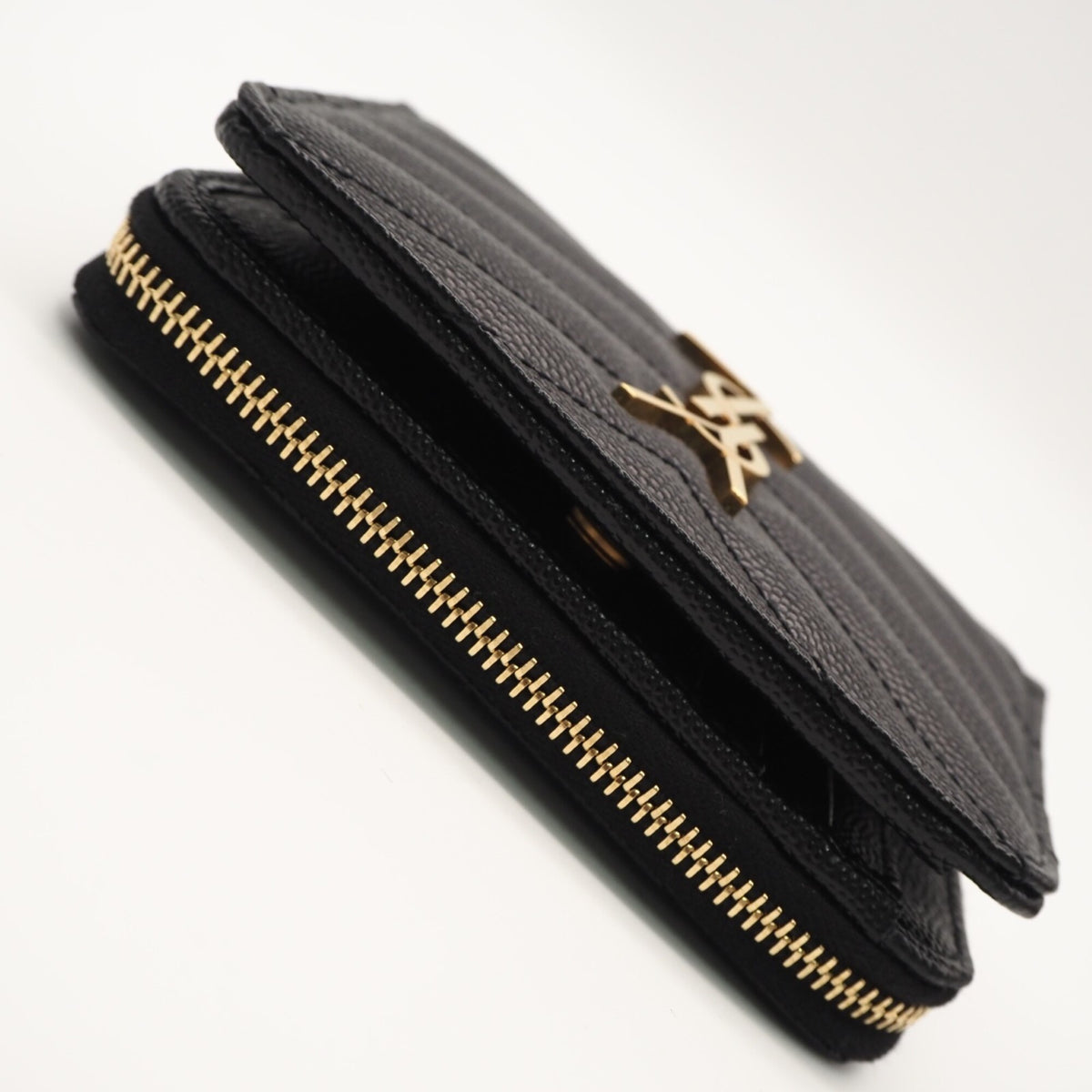 Yves Saint Laurent Black Leather Wallet (Bi-Fold) (Pre-Owned)