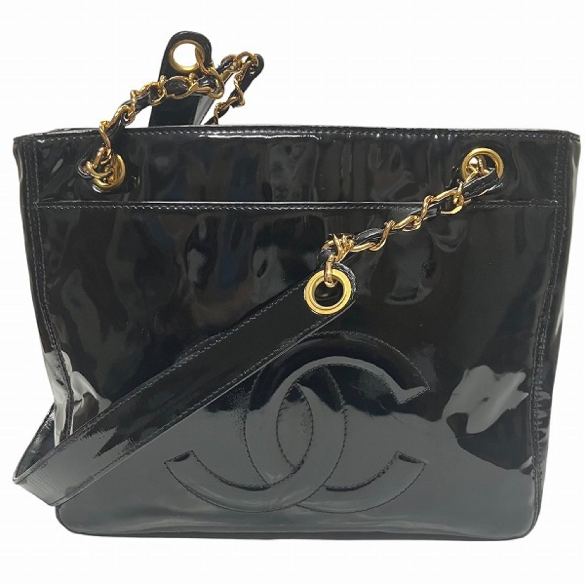 Chanel Black Patent Leather Shoulder Bag (Pre-Owned)