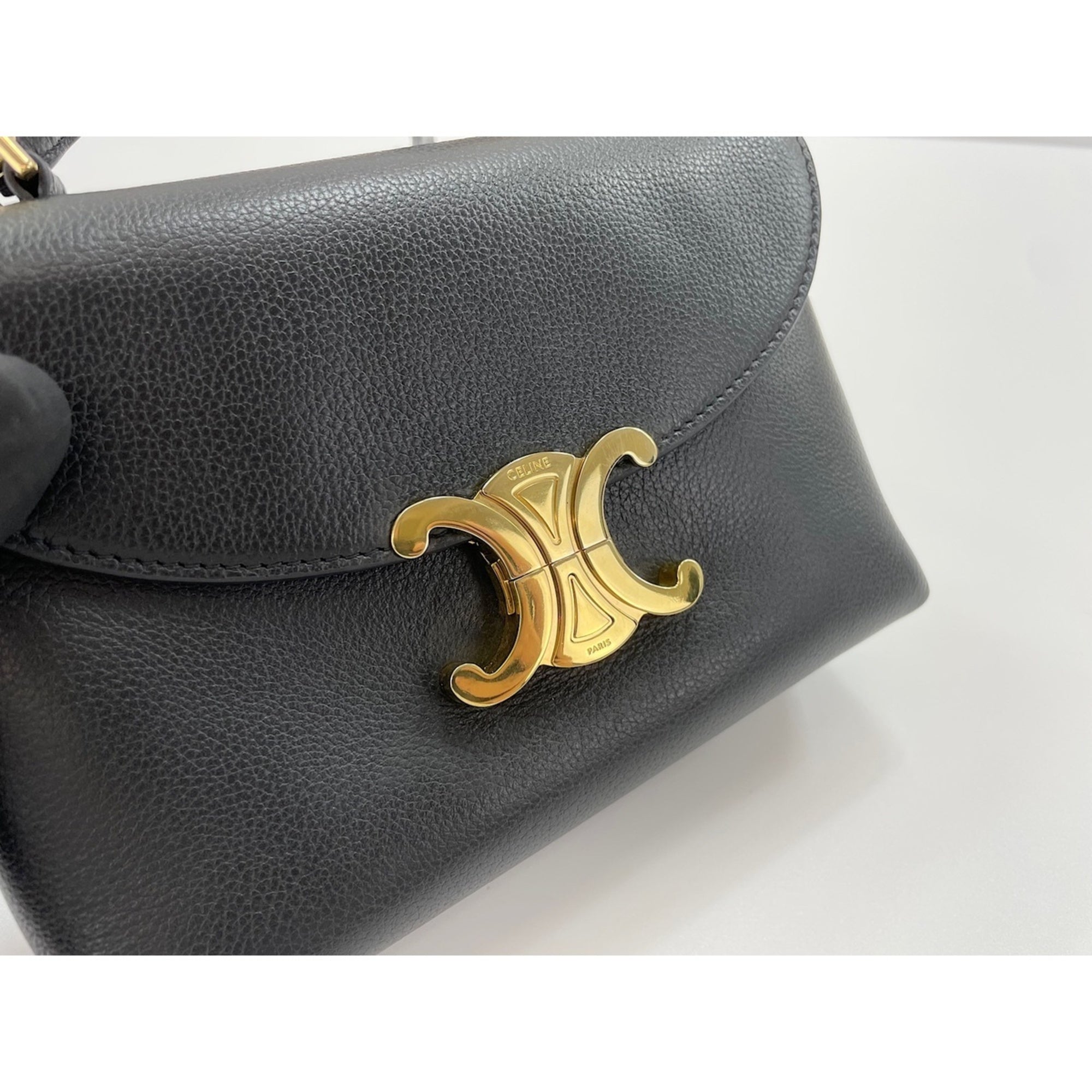 Celine Black Shoulder Bag (Pre-Owned)