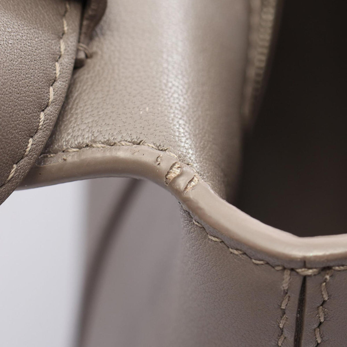 Balenciaga Gray Leather Handbag Shoulder Bag (Pre-Owned)