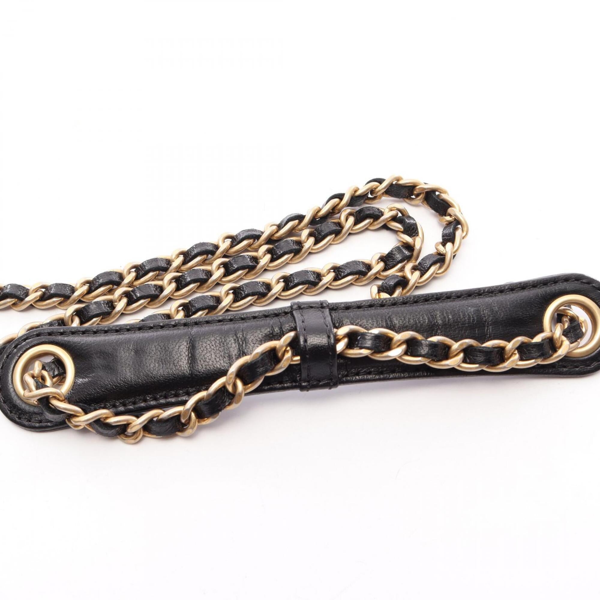 Chanel Black Leather Handbag Shoulder Bag (Pre-Owned)