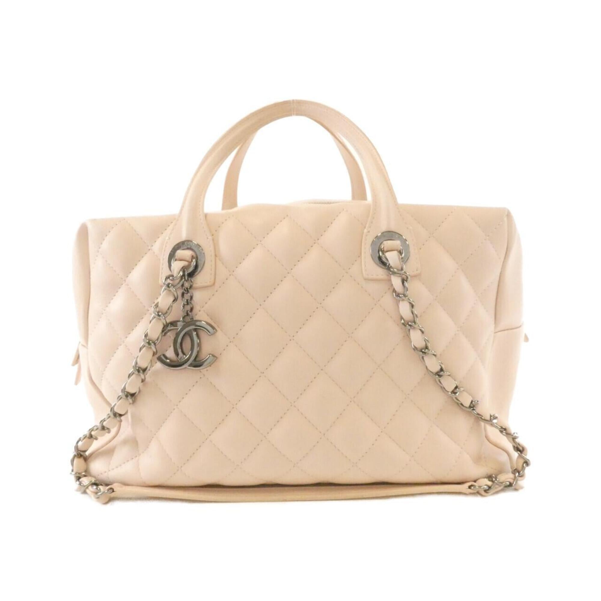 Chanel Light Pink Leather Handbag (Pre-Owned)