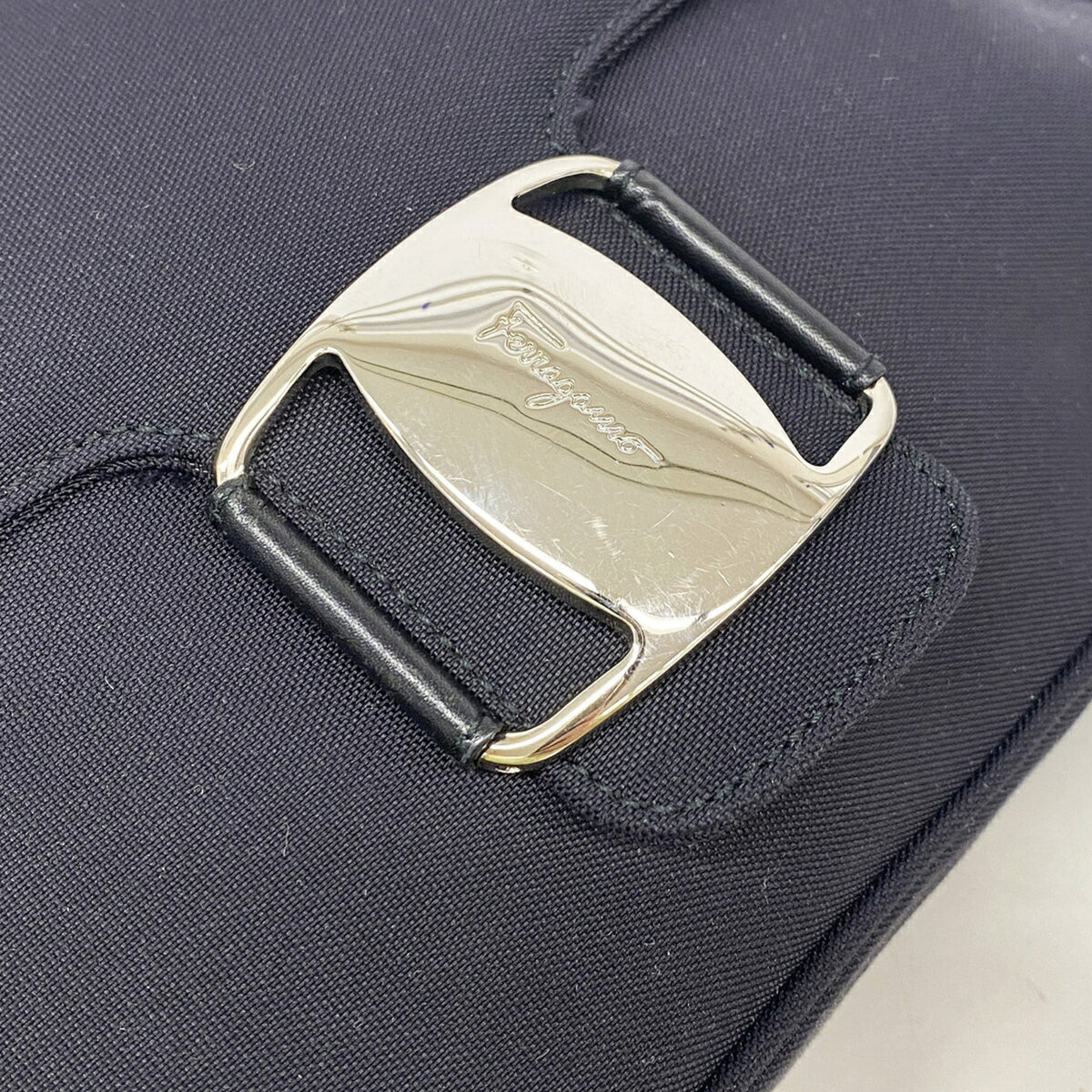Salvatore Ferragamo Black Canvas Shoulder Bag (Pre-Owned)