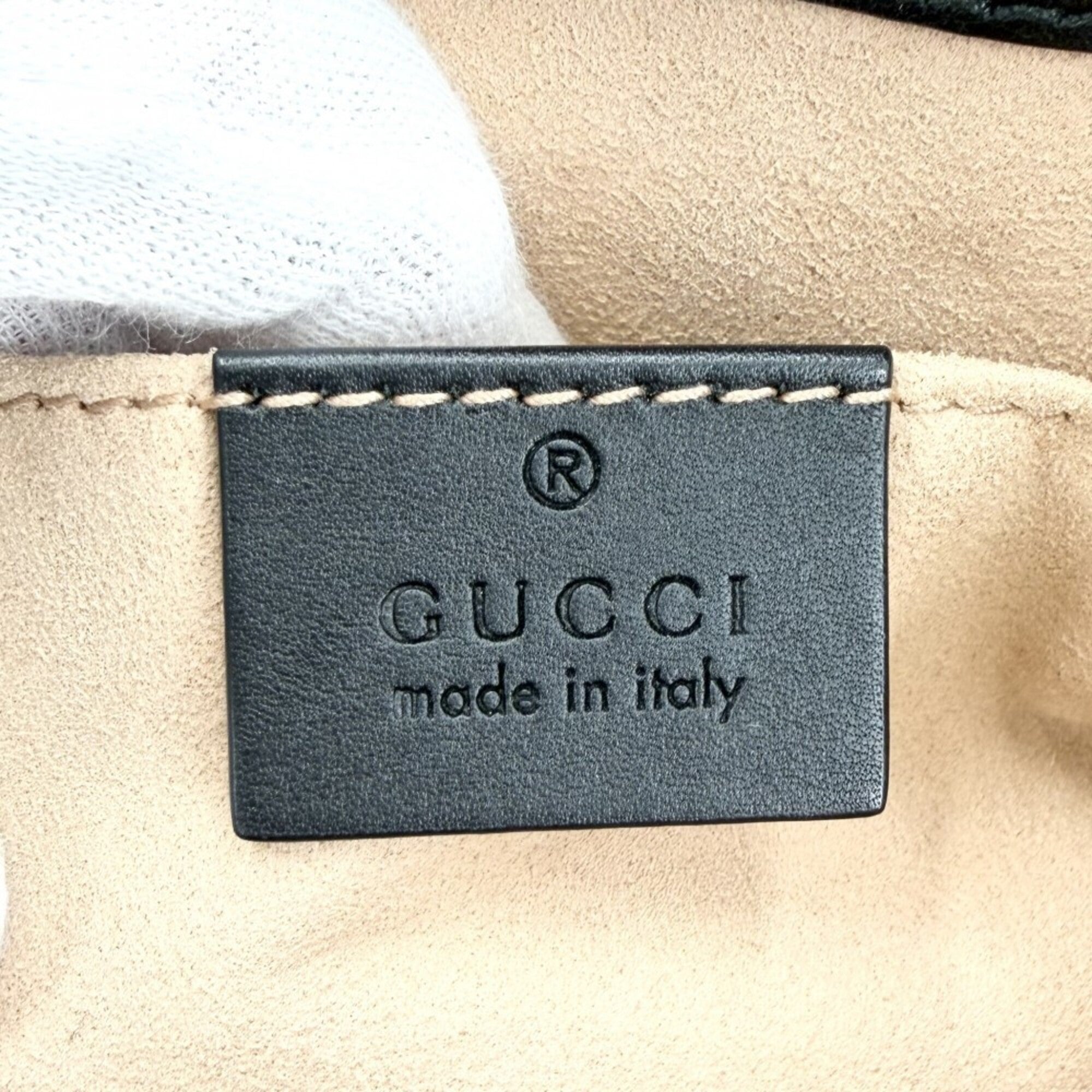 Gucci Black Leather Shoulder Bag (Pre-Owned)