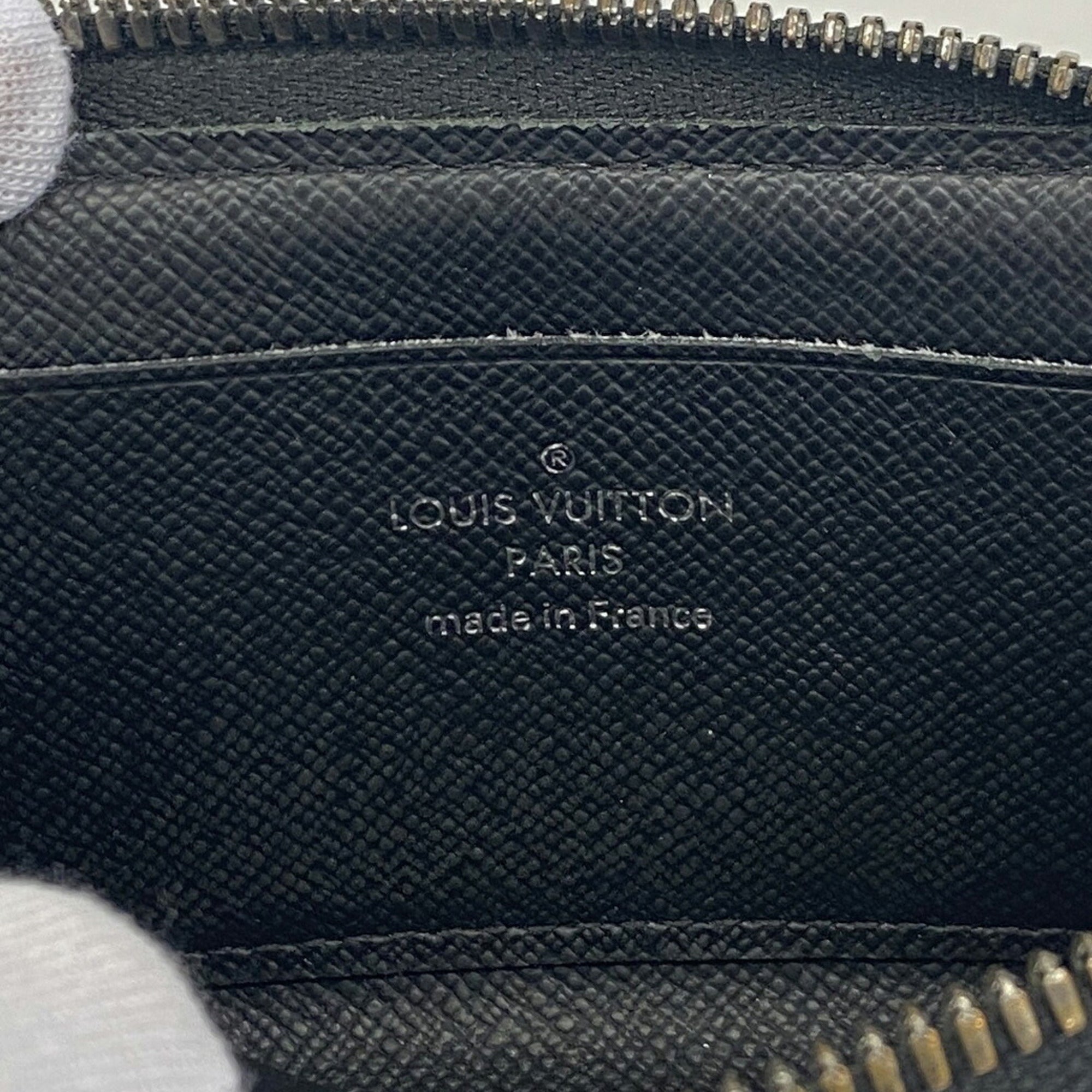 Louis Vuitton Black Coin Purse/Coin Case (Pre-Owned)